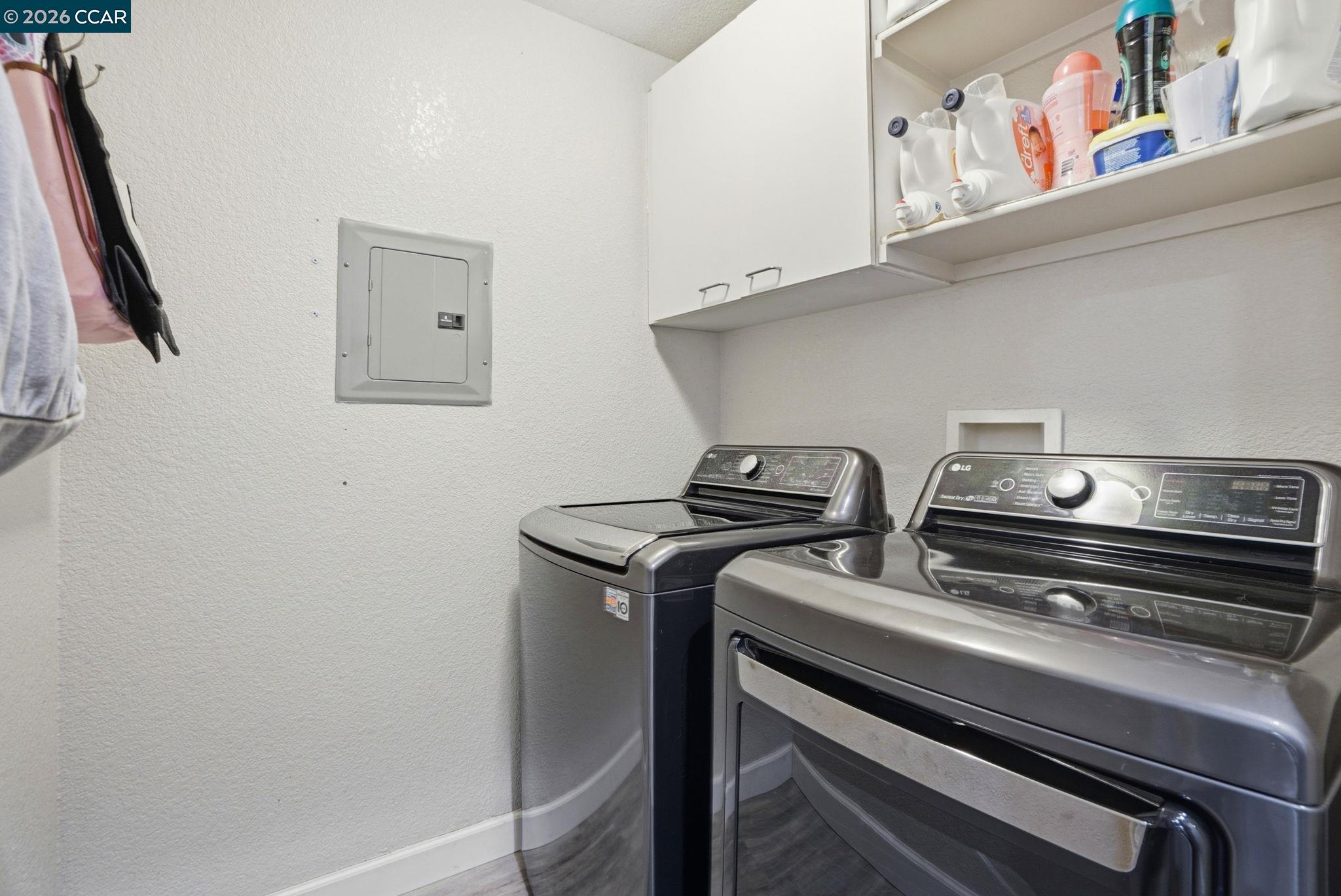 Detail Gallery Image 13 of 29 For 249 Stranahan Cir, Clayton,  CA 94517 - 3 Beds | 2/1 Baths