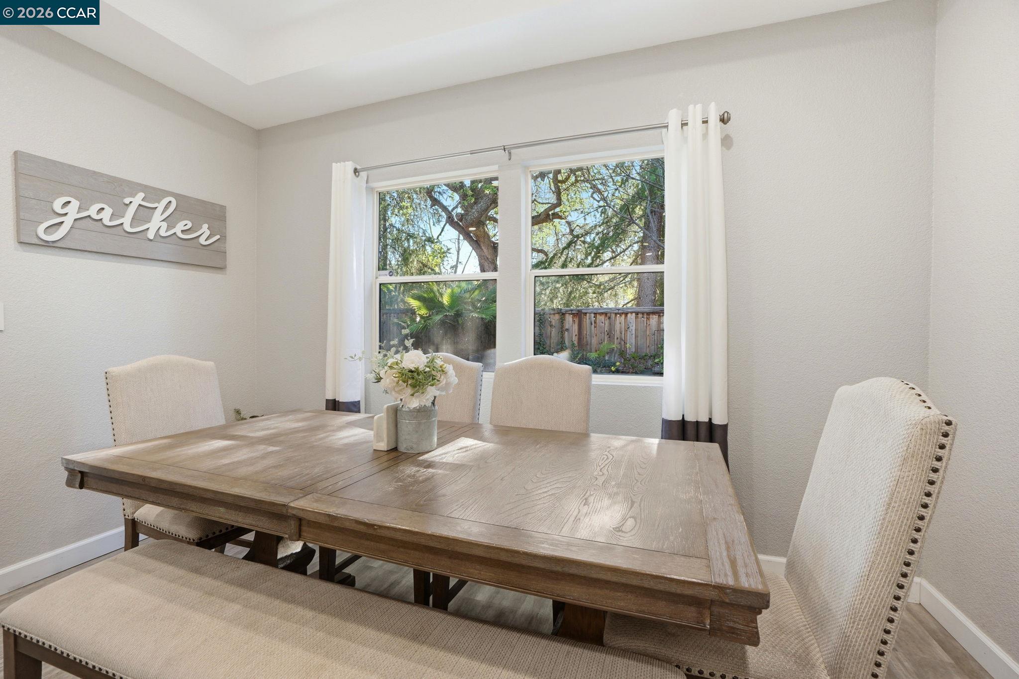 Detail Gallery Image 9 of 29 For 249 Stranahan Cir, Clayton,  CA 94517 - 3 Beds | 2/1 Baths