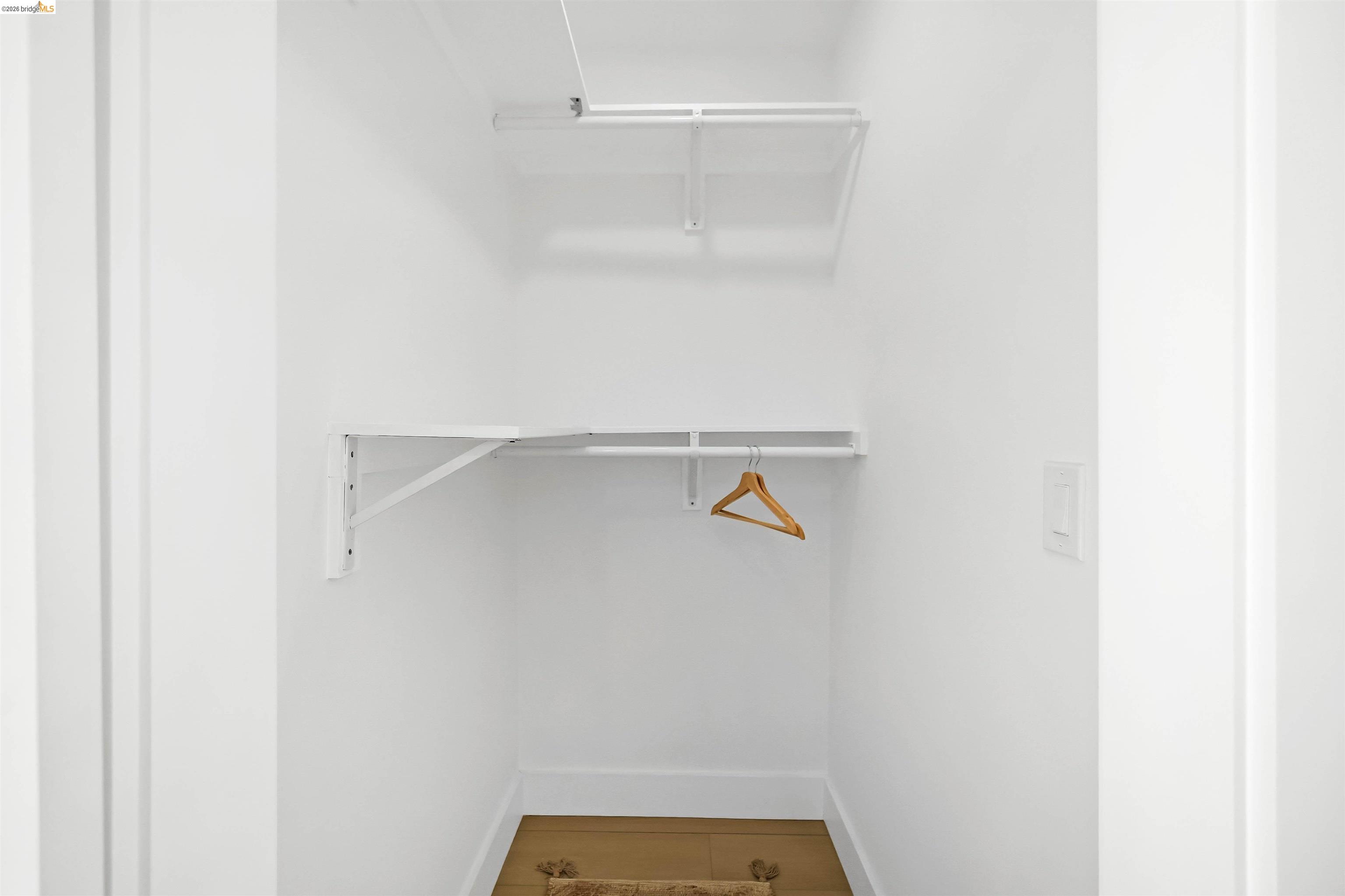 Detail Gallery Image 23 of 41 For 3654 39th Ave, Oakland,  CA 94619 - 2 Beds | 2 Baths