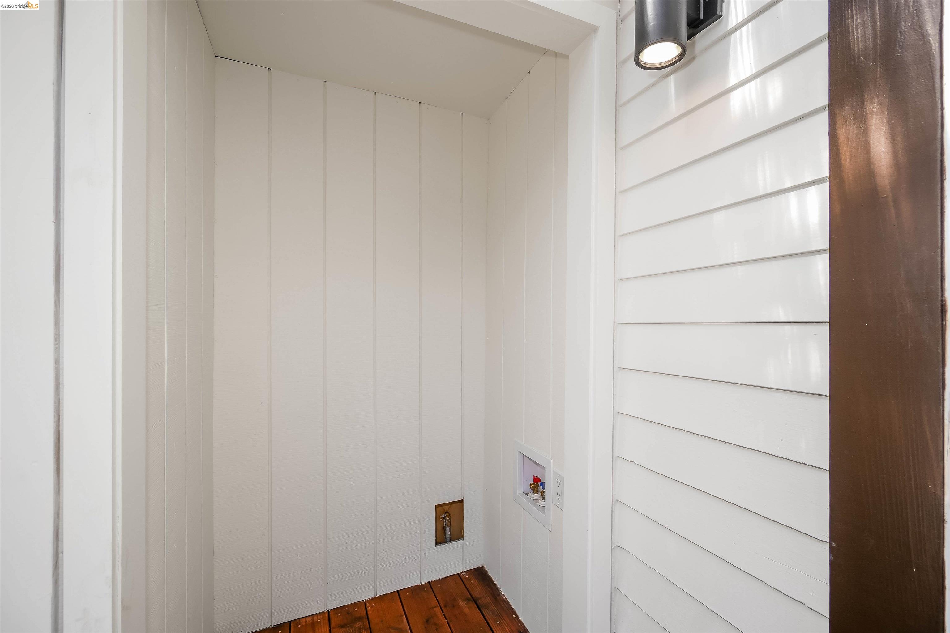 Detail Gallery Image 38 of 41 For 3654 39th Ave, Oakland,  CA 94619 - 2 Beds | 2 Baths