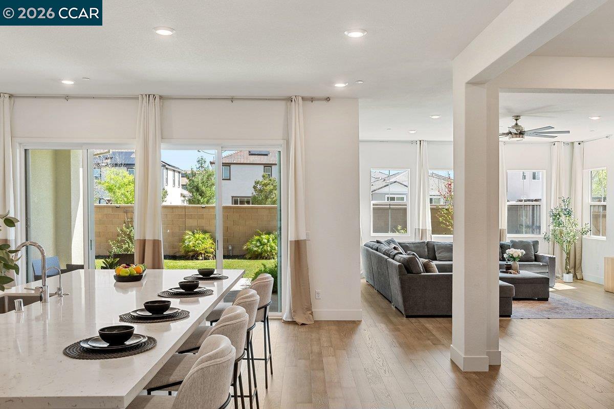 Detail Gallery Image 18 of 48 For 3096 Leeds Ln, Tracy,  CA 95377 - 4 Beds | 3/1 Baths