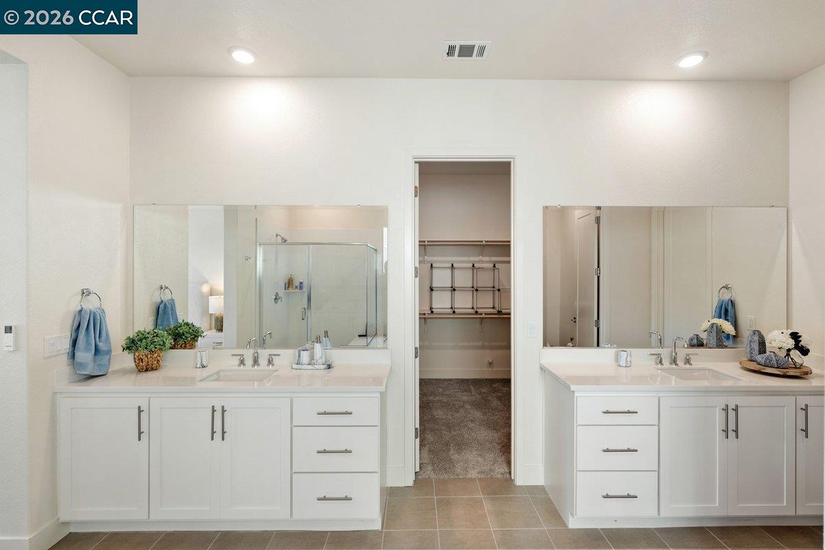 Detail Gallery Image 24 of 48 For 3096 Leeds Ln, Tracy,  CA 95377 - 4 Beds | 3/1 Baths