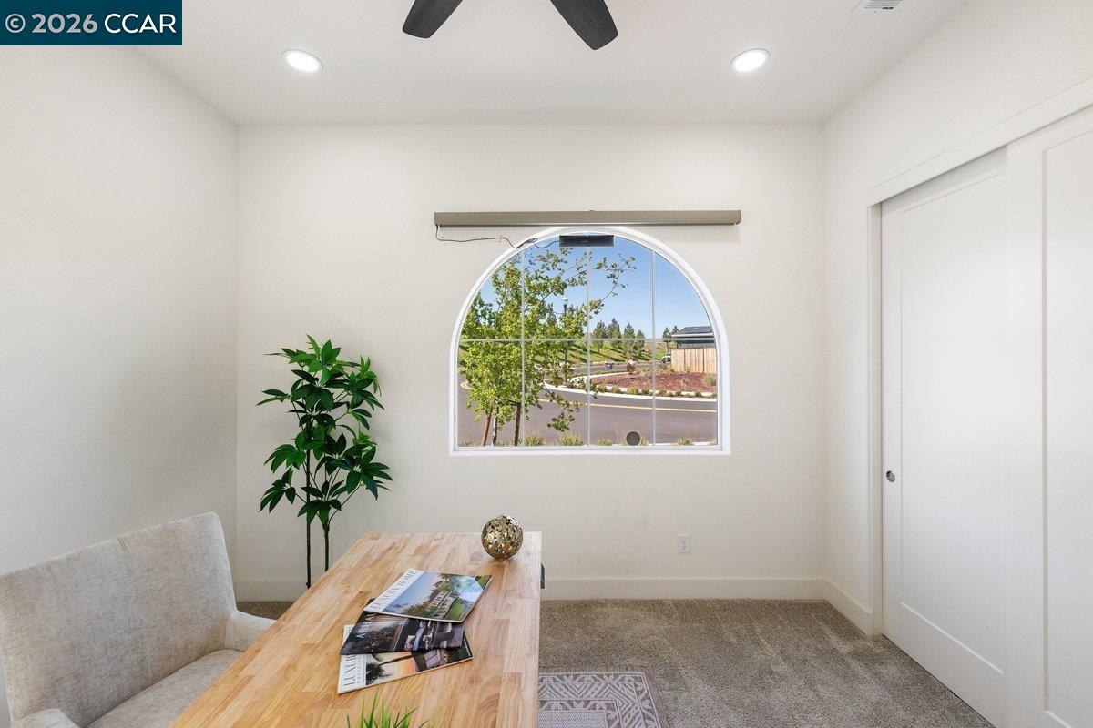 Detail Gallery Image 33 of 48 For 3096 Leeds Ln, Tracy,  CA 95377 - 4 Beds | 3/1 Baths