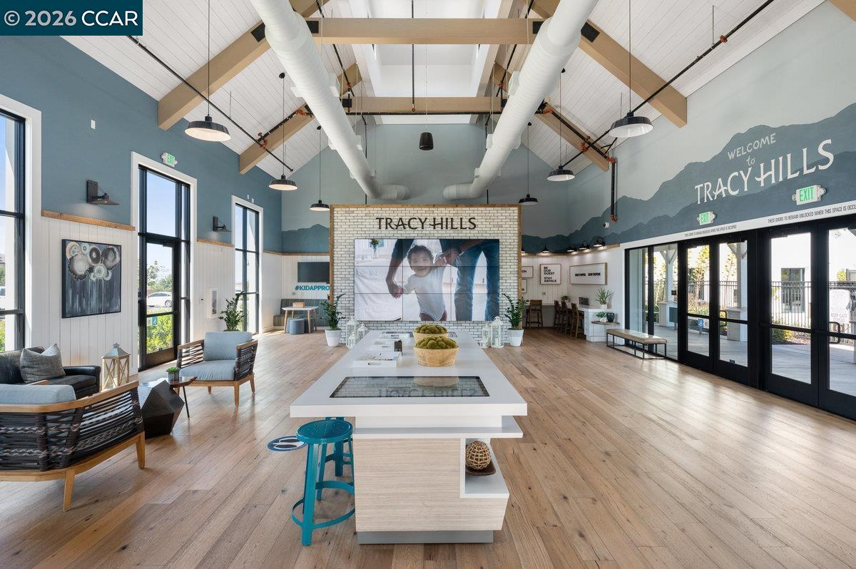 Detail Gallery Image 44 of 48 For 3096 Leeds Ln, Tracy,  CA 95377 - 4 Beds | 3/1 Baths