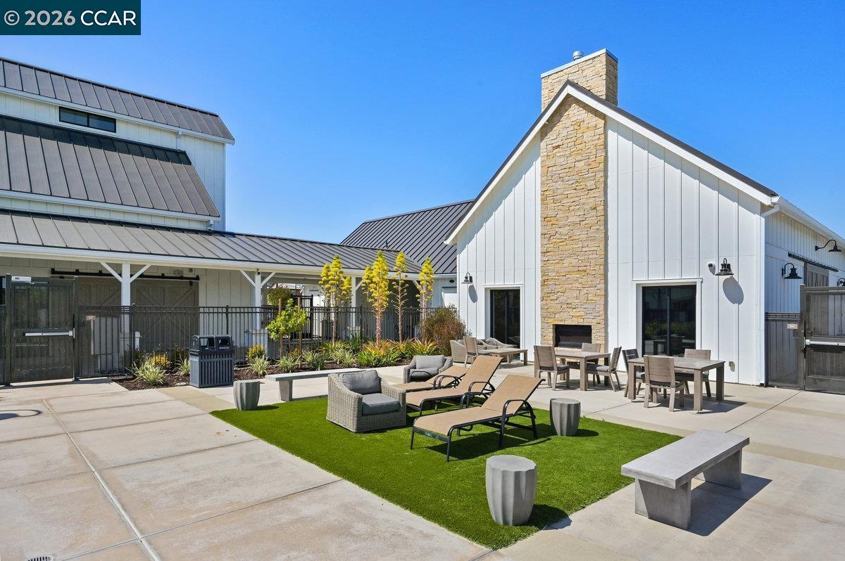 Detail Gallery Image 45 of 48 For 3096 Leeds Ln, Tracy,  CA 95377 - 4 Beds | 3/1 Baths