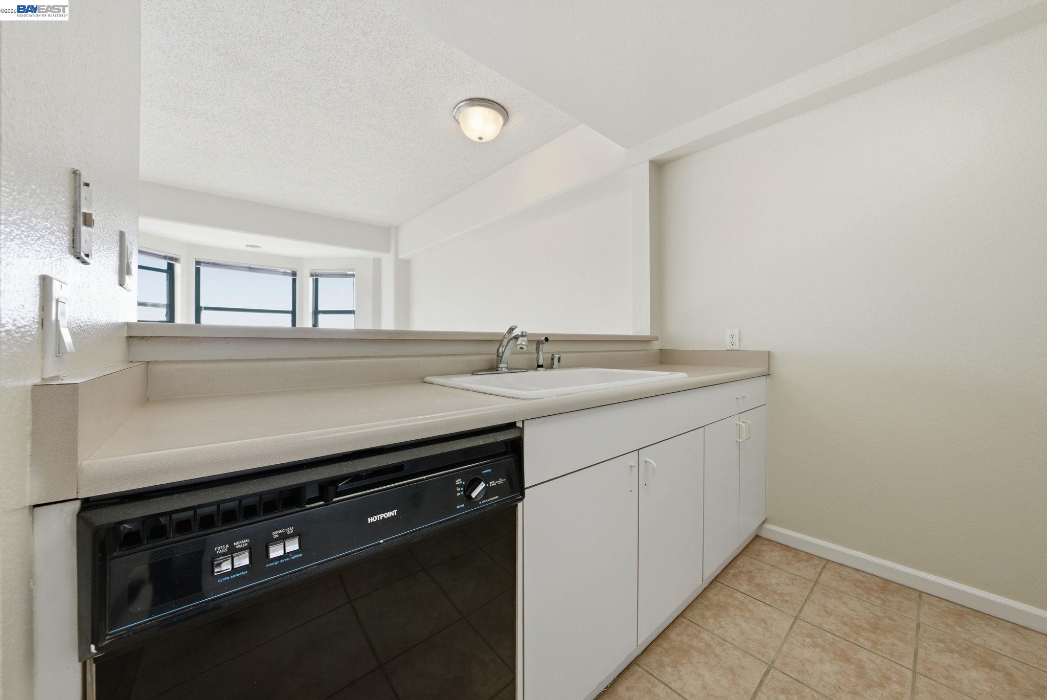 Photo #24: 41126941 Listing: Photo #24