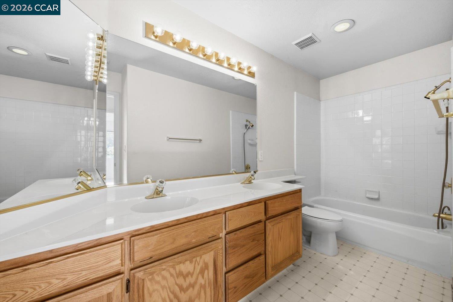 Detail Gallery Image 42 of 60 For 1269 Lagoon Ct, Brentwood,  CA 94513 - 4 Beds | 3 Baths