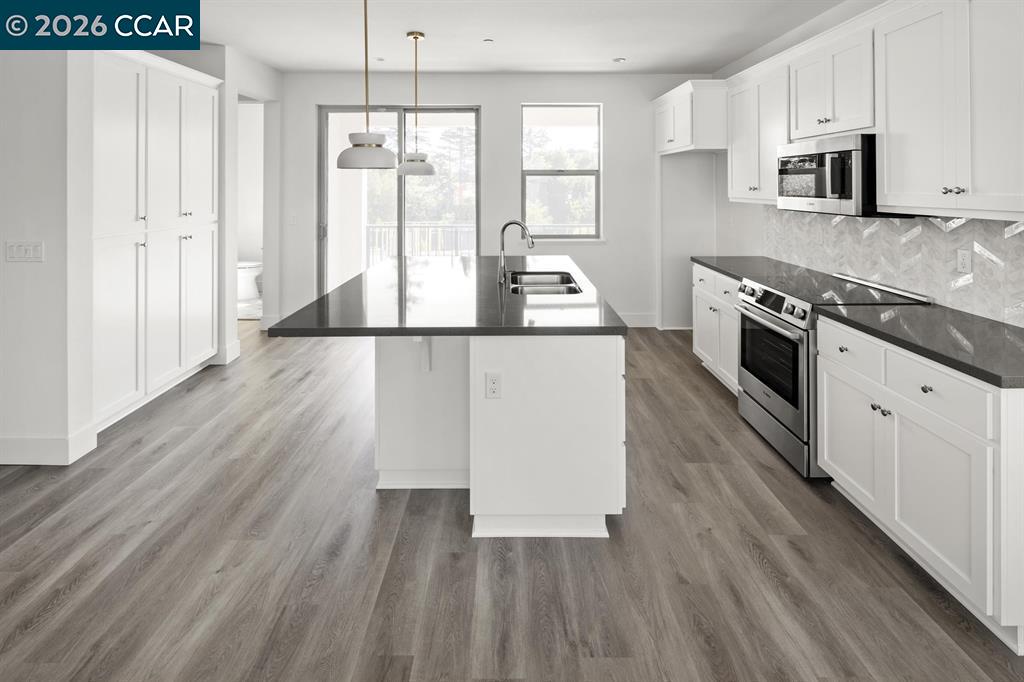 Detail Gallery Image 22 of 43 For 2802 Chattleton Ln., San Pablo,  CA 94806 - 3 Beds | 2/2 Baths