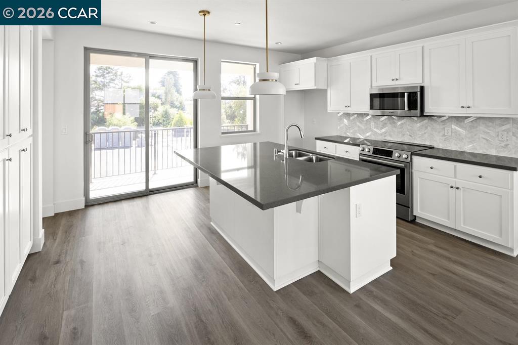 Detail Gallery Image 23 of 43 For 2802 Chattleton Ln., San Pablo,  CA 94806 - 3 Beds | 2/2 Baths