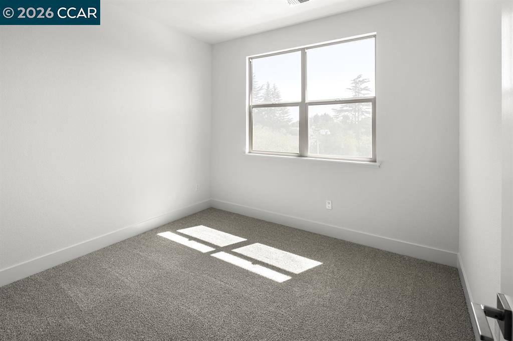 Detail Gallery Image 9 of 43 For 2802 Chattleton Ln., San Pablo,  CA 94806 - 3 Beds | 2/2 Baths