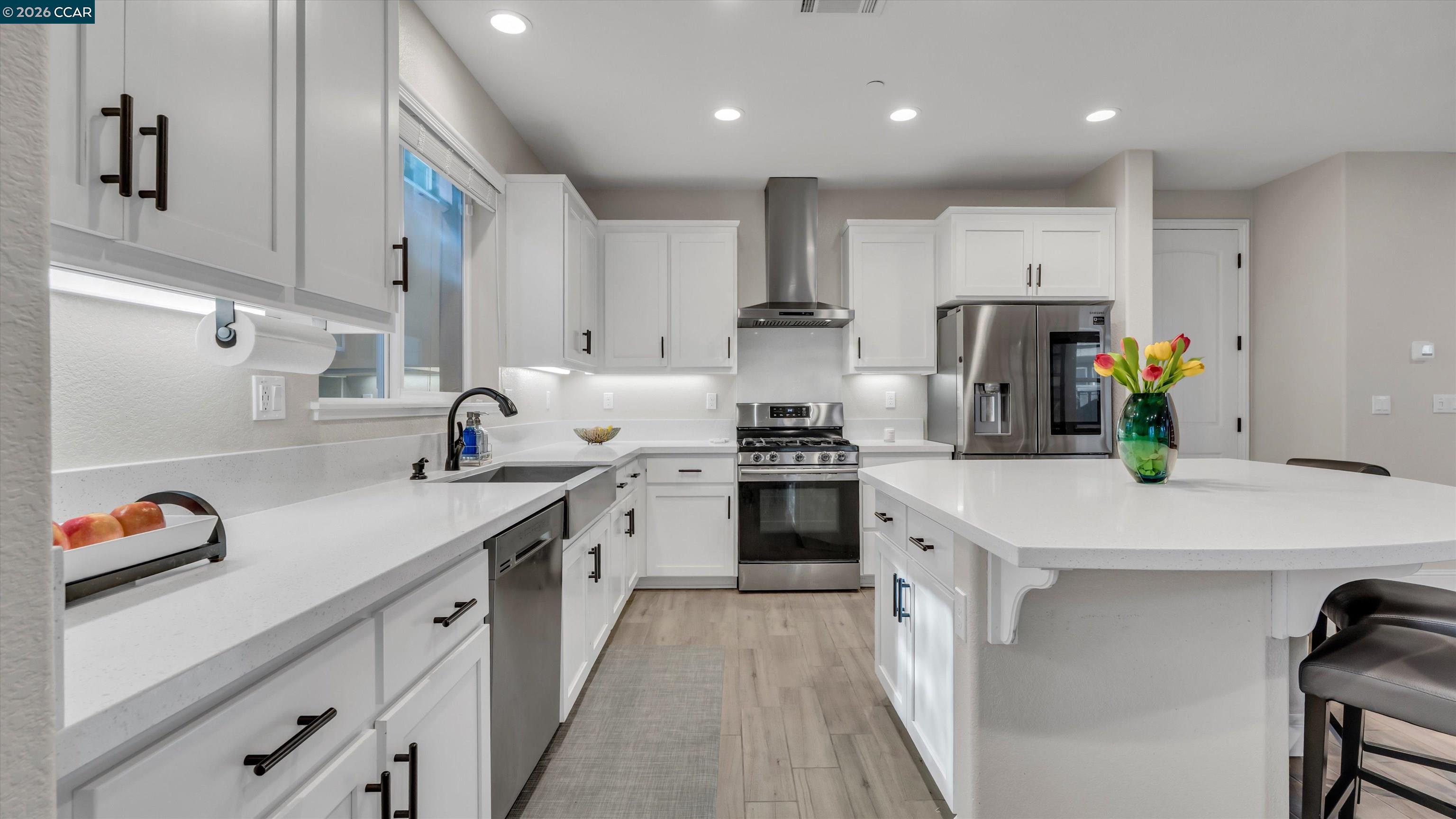 Detail Gallery Image 14 of 45 For 3025 Aragon Dr, Pittsburg,  CA 94565 - 5 Beds | 3 Baths