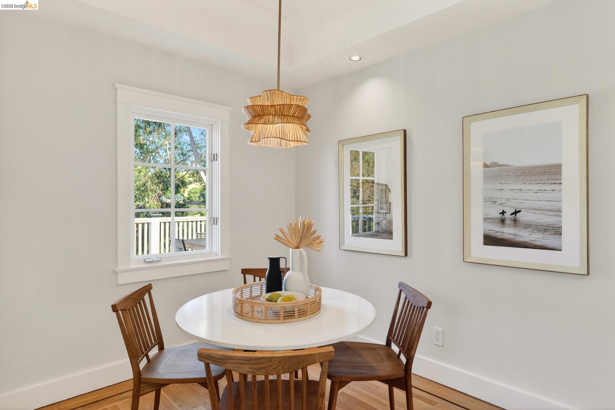 Detail Gallery Image 13 of 56 For 633 Moraga Ave, Piedmont,  CA 94611 - 4 Beds | 3/1 Baths