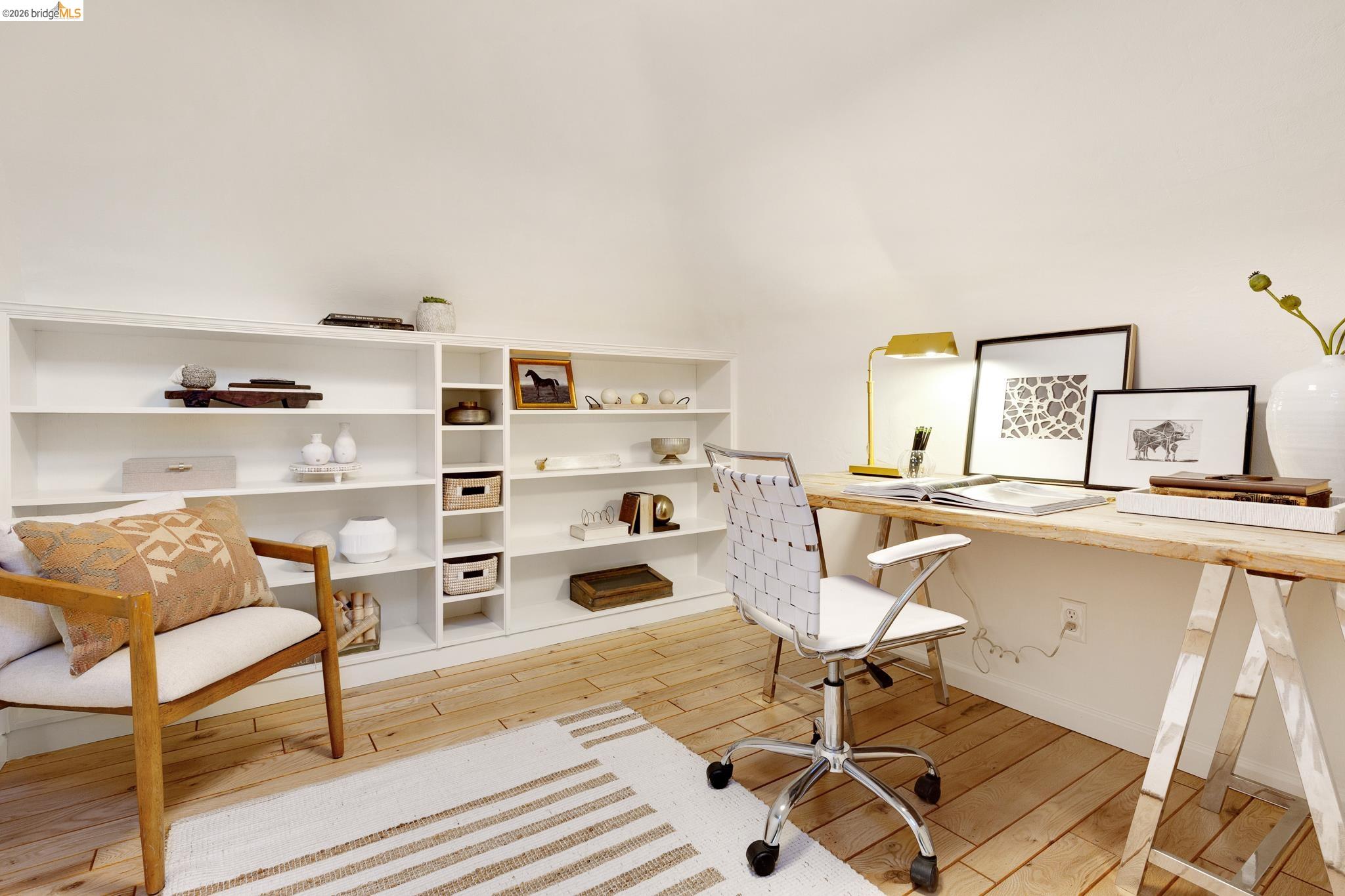 Detail Gallery Image 15 of 56 For 633 Moraga Ave, Piedmont,  CA 94611 - 4 Beds | 3/1 Baths