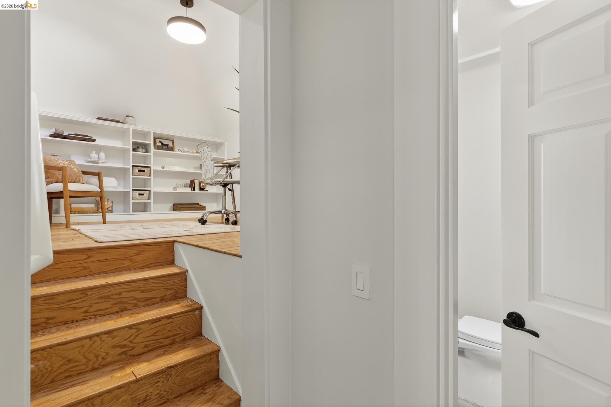 Detail Gallery Image 16 of 56 For 633 Moraga Ave, Piedmont,  CA 94611 - 4 Beds | 3/1 Baths