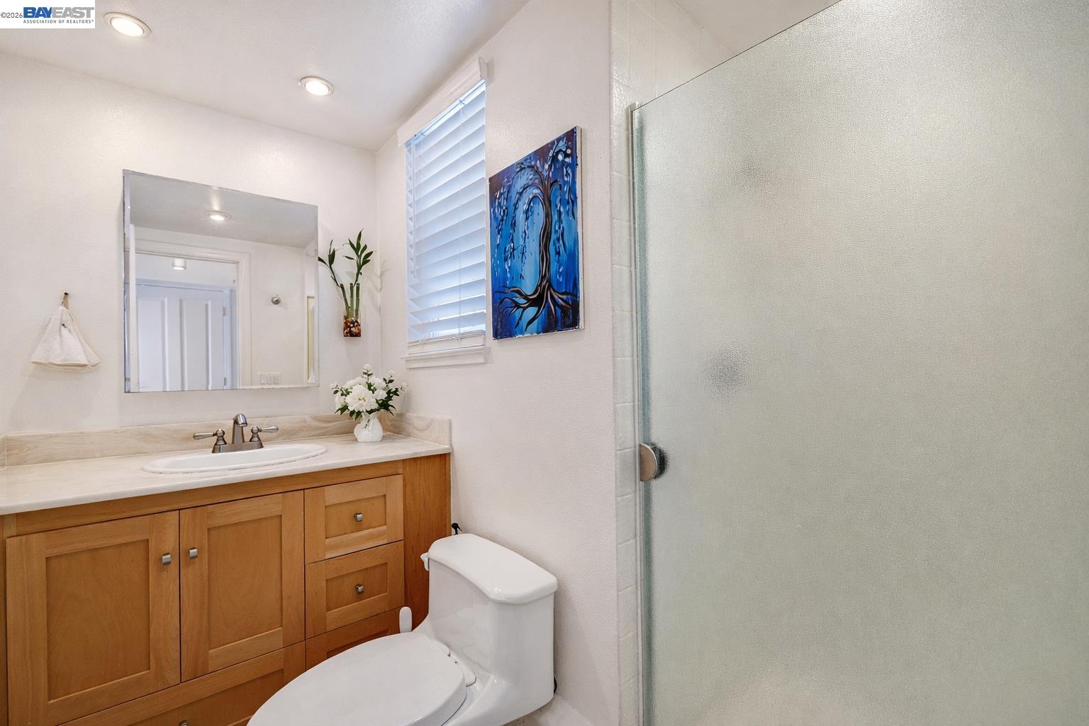 Detail Gallery Image 17 of 26 For 17676 Garland Ct, Castro Valley,  CA 94546 - 4 Beds | 2 Baths