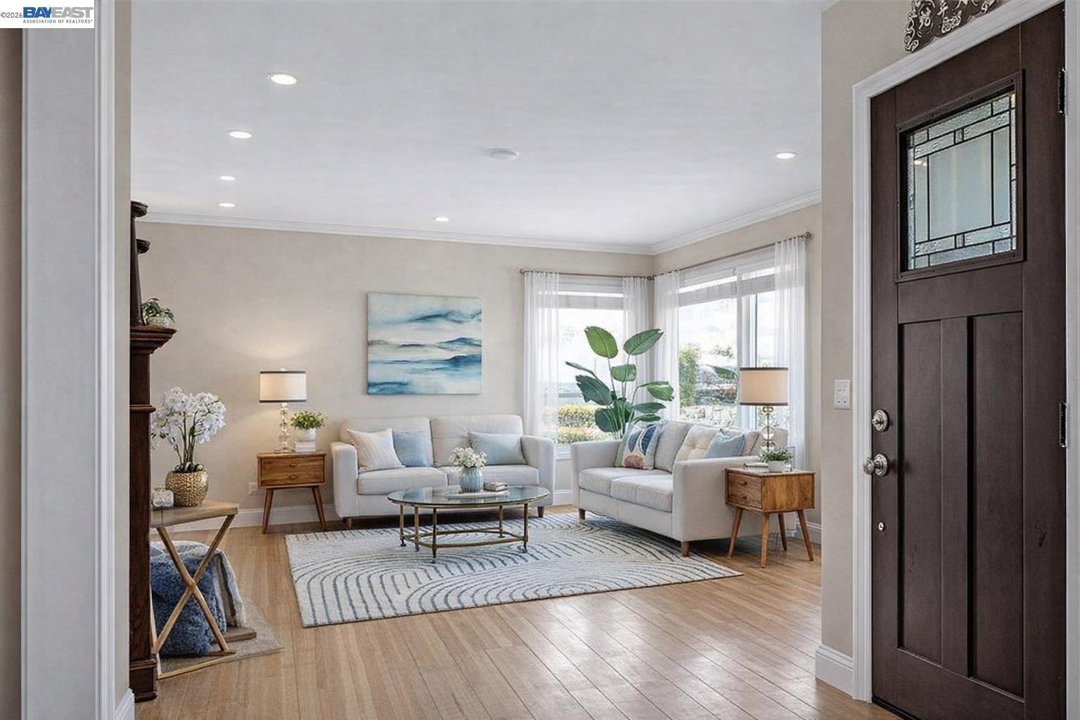 Detail Gallery Image 3 of 26 For 17676 Garland Ct, Castro Valley,  CA 94546 - 4 Beds | 2 Baths