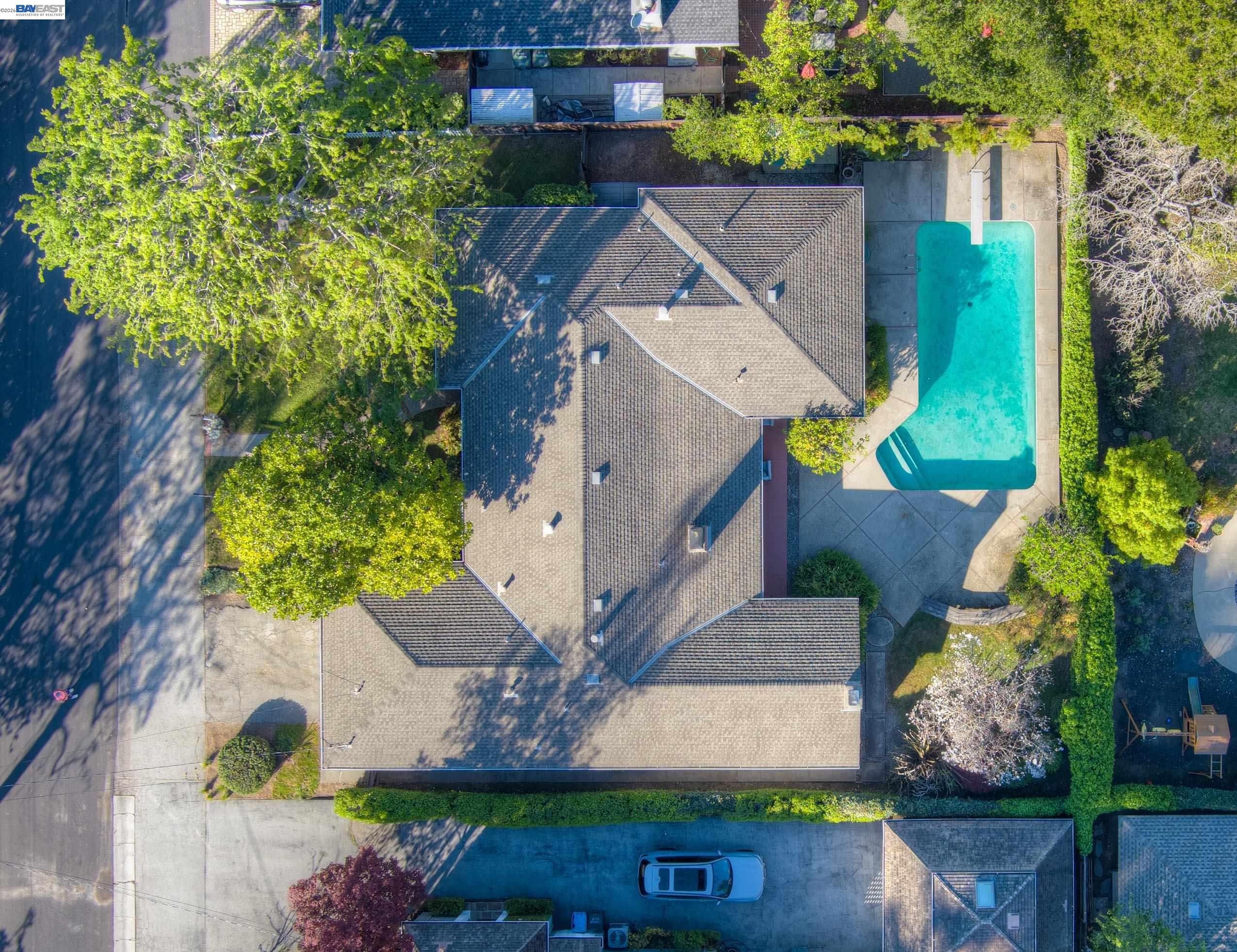 Detail Gallery Image 54 of 60 For 1785 Holly Ave, Menlo Park,  CA 94025 - 4 Beds | 3 Baths