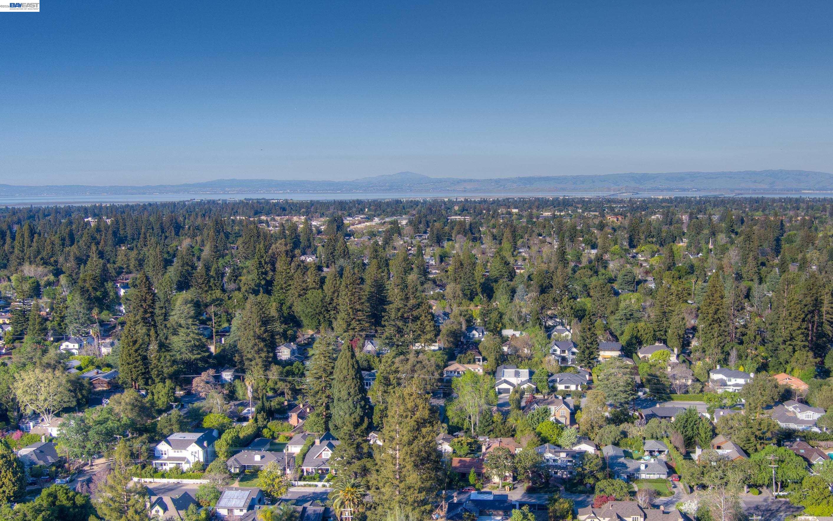 Detail Gallery Image 56 of 60 For 1785 Holly Ave, Menlo Park,  CA 94025 - 4 Beds | 3 Baths