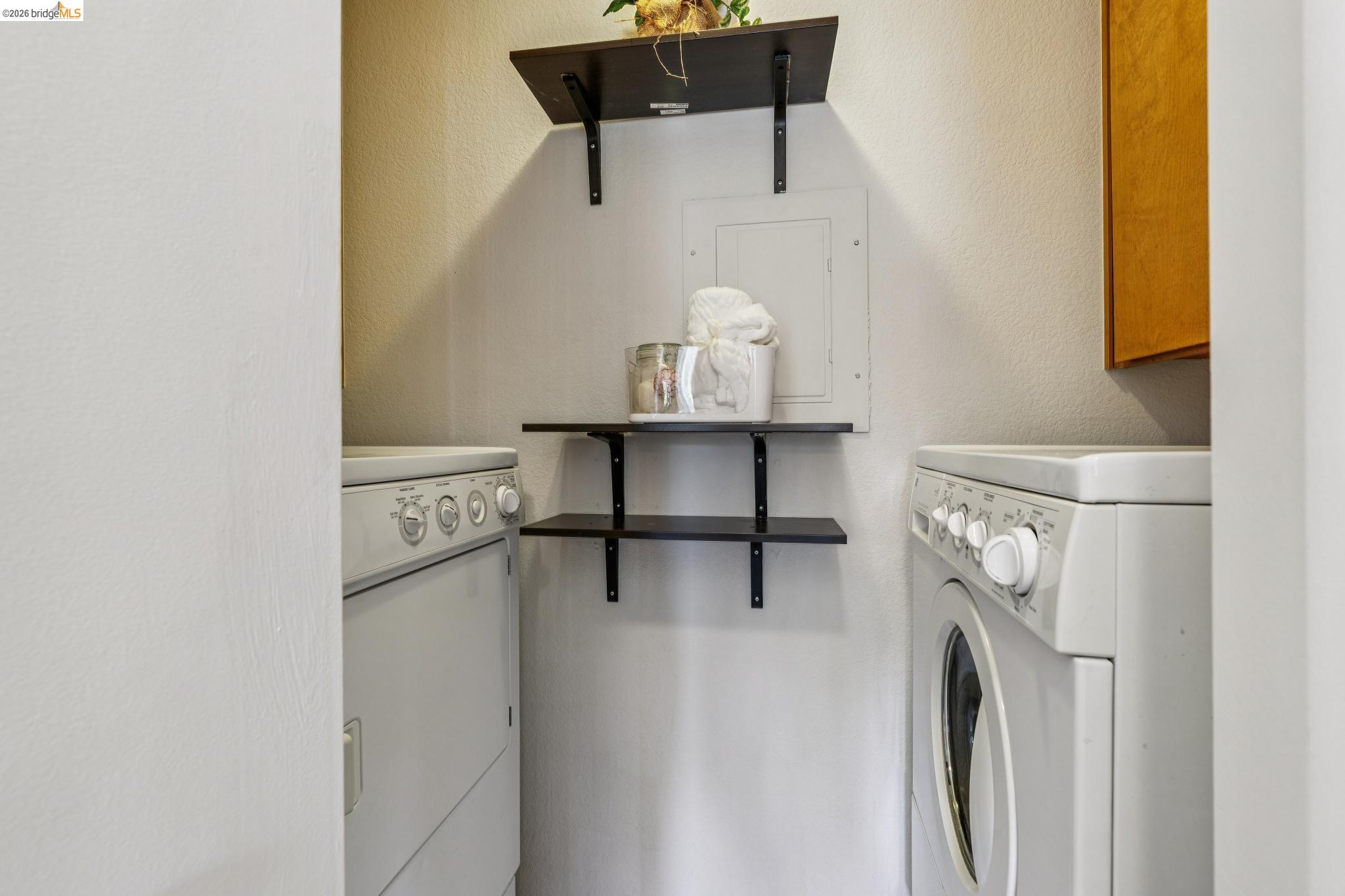 Detail Gallery Image 15 of 60 For 142 Shoreline Ct, Richmond,  CA 94804 - 2 Beds | 2 Baths