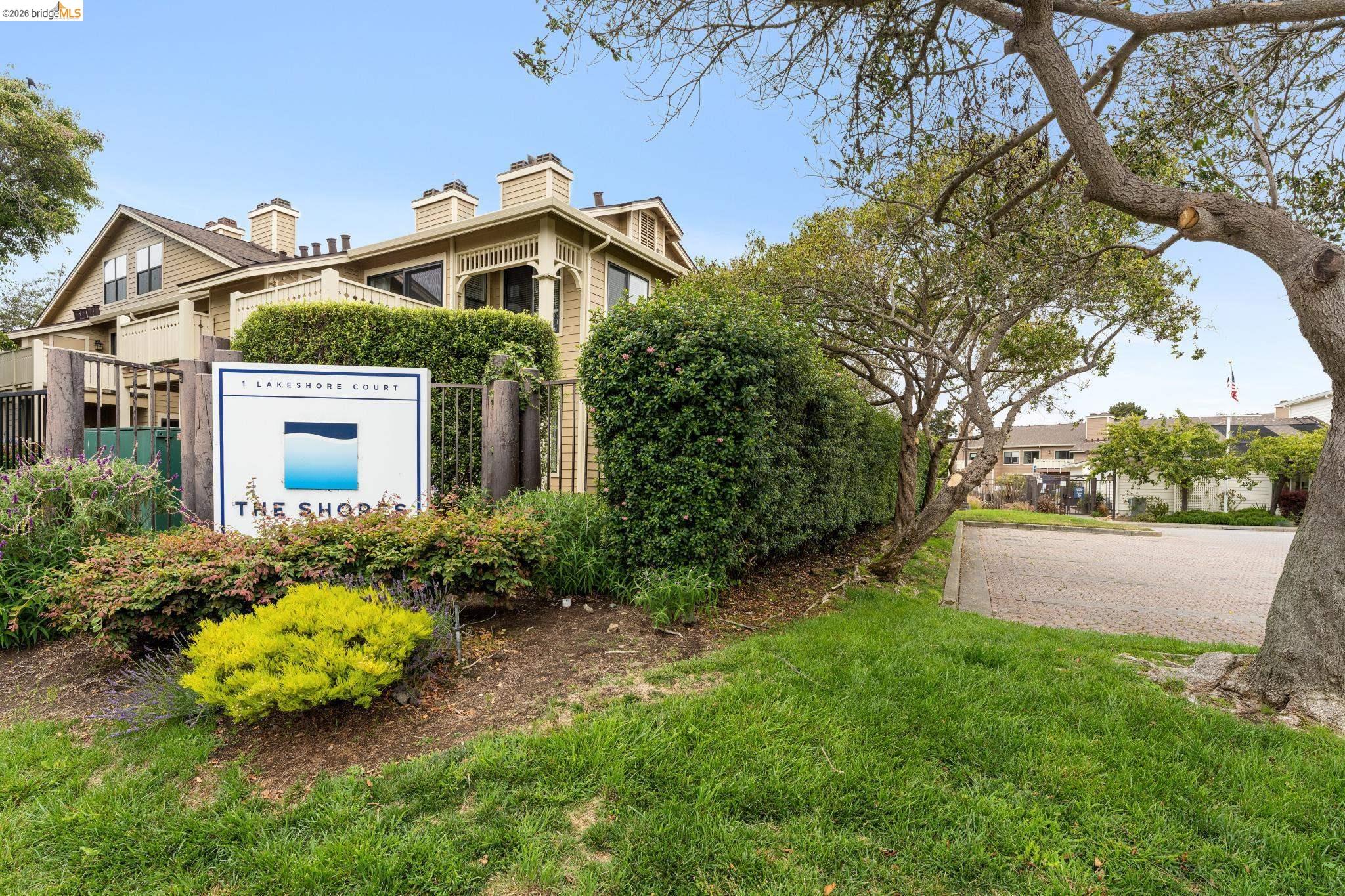 Detail Gallery Image 37 of 60 For 142 Shoreline Ct, Richmond,  CA 94804 - 2 Beds | 2 Baths