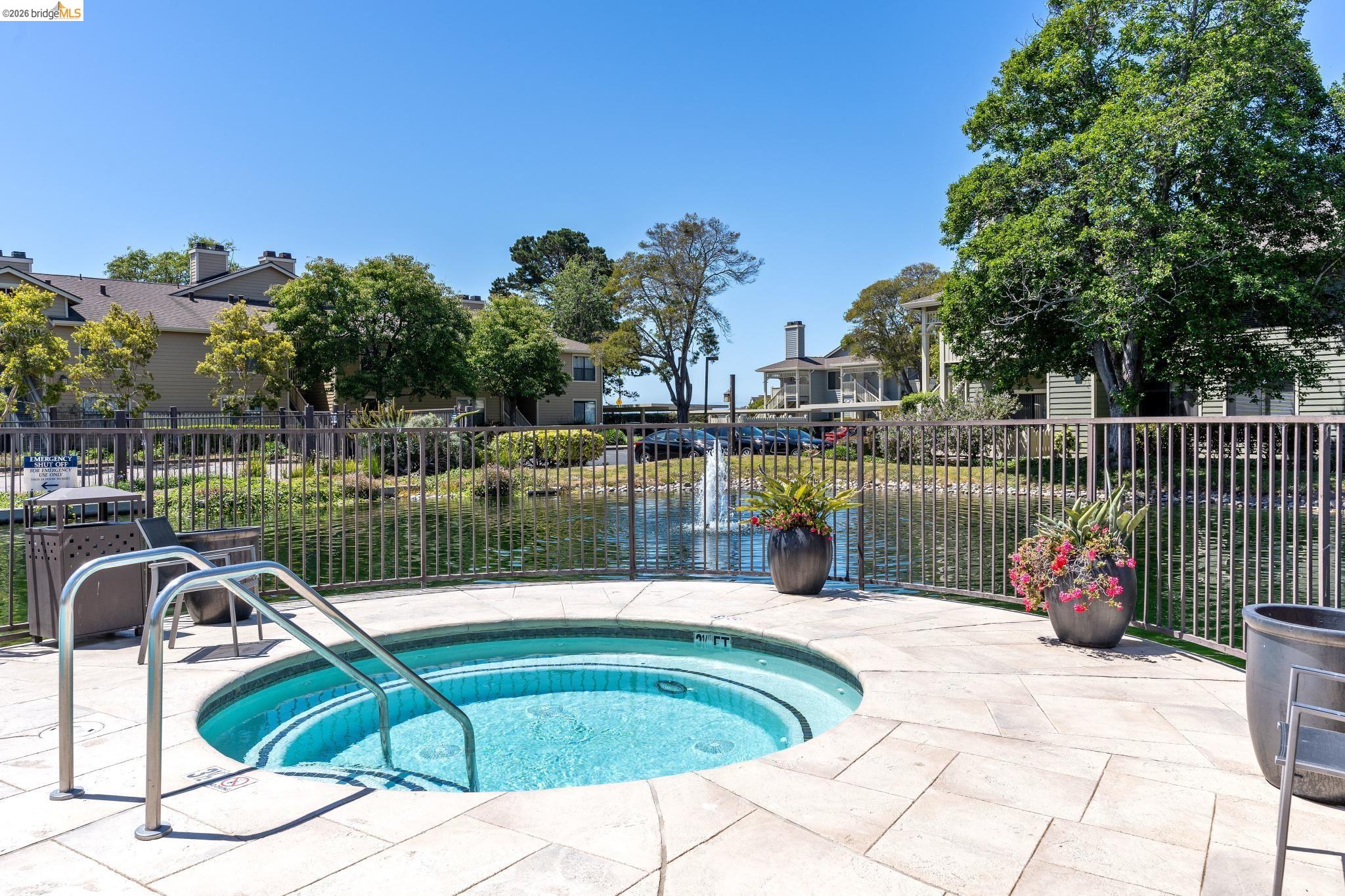 Detail Gallery Image 43 of 60 For 142 Shoreline Ct, Richmond,  CA 94804 - 2 Beds | 2 Baths