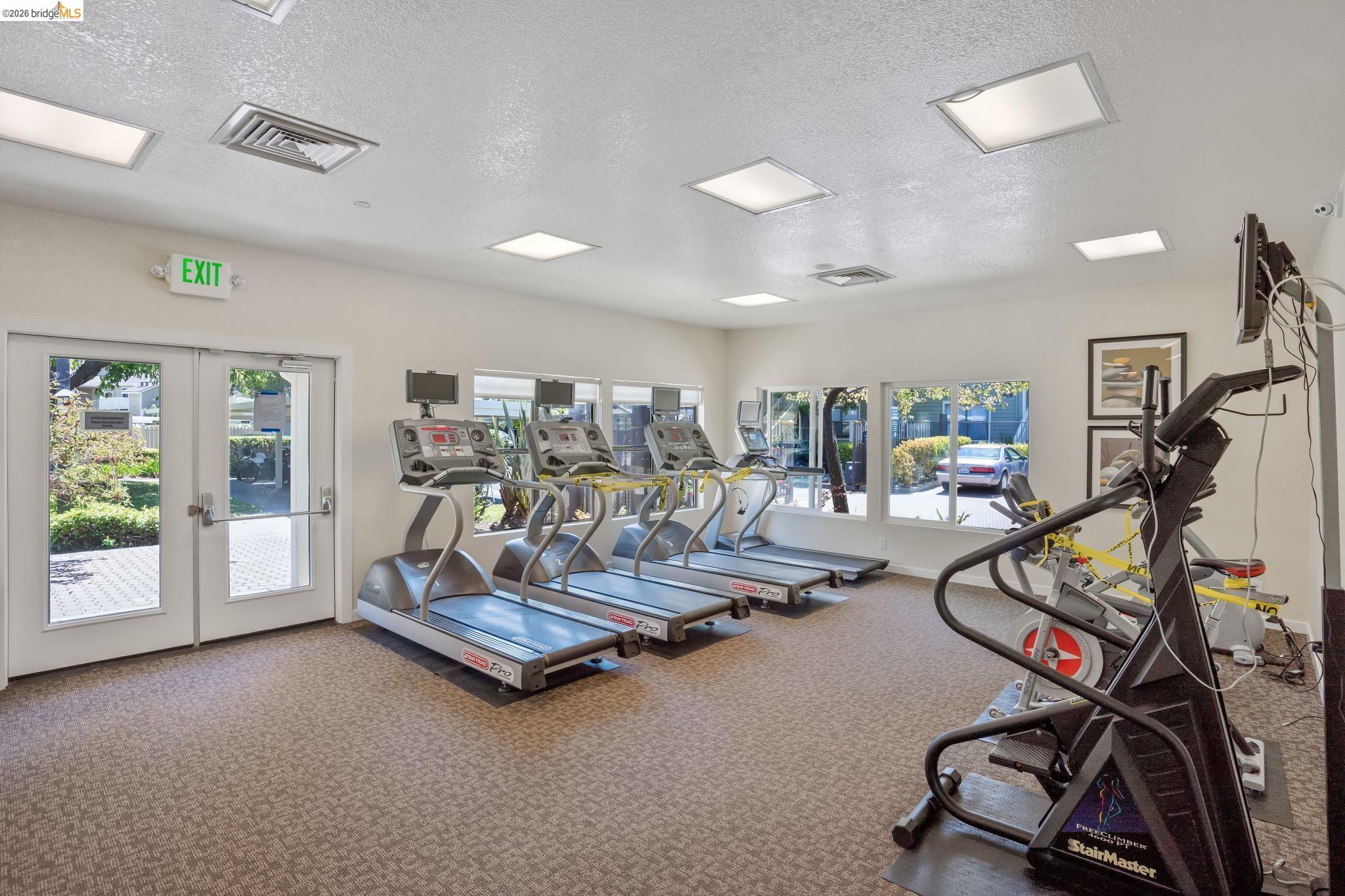 Detail Gallery Image 44 of 60 For 142 Shoreline Ct, Richmond,  CA 94804 - 2 Beds | 2 Baths