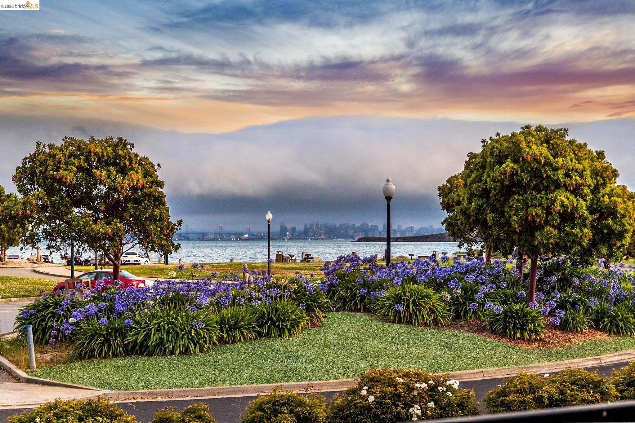 Detail Gallery Image 51 of 60 For 142 Shoreline Ct, Richmond,  CA 94804 - 2 Beds | 2 Baths