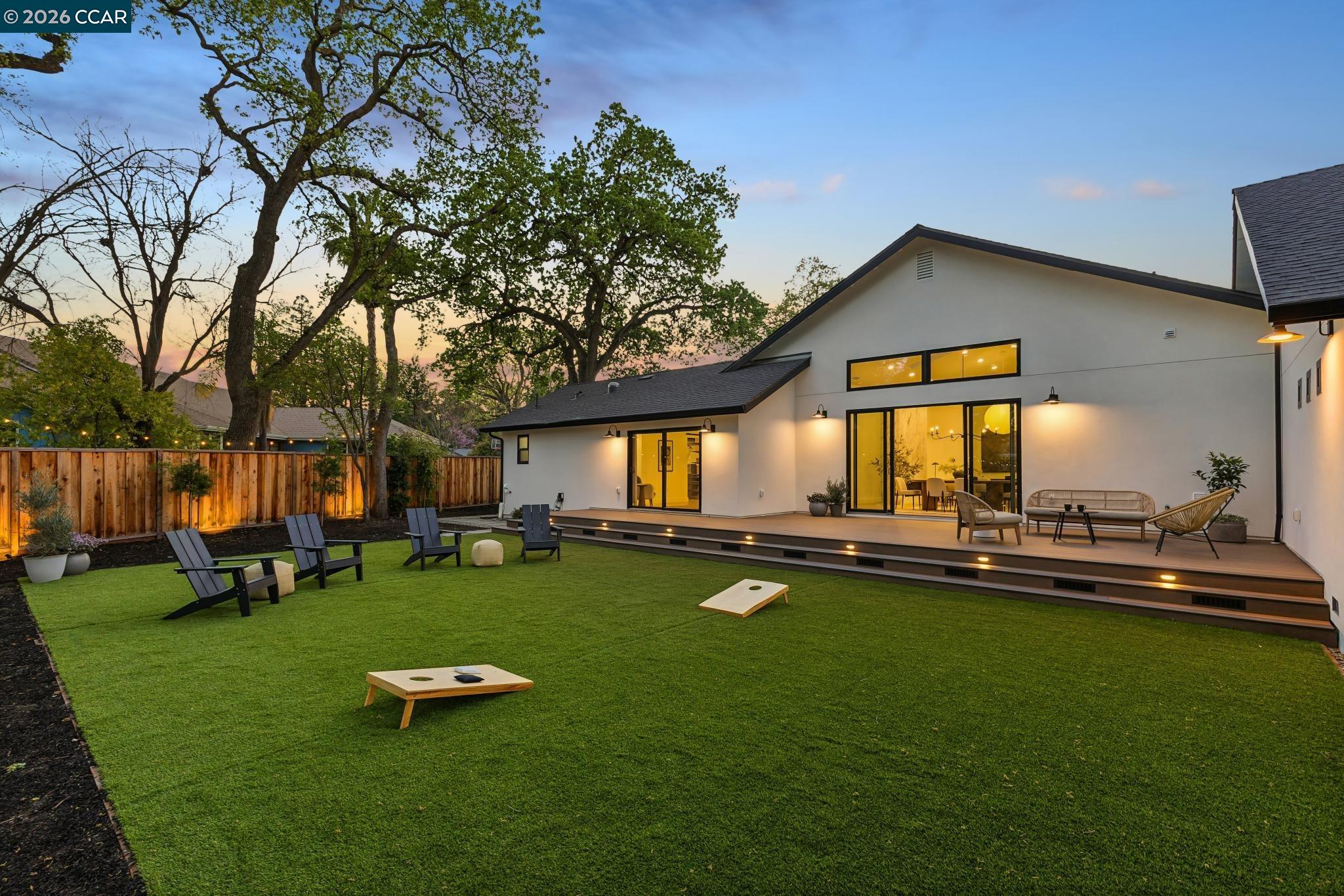 Detail Gallery Image 57 of 60 For 160 via Del Sol, Walnut Creek,  CA 94597 - 5 Beds | 3/1 Baths