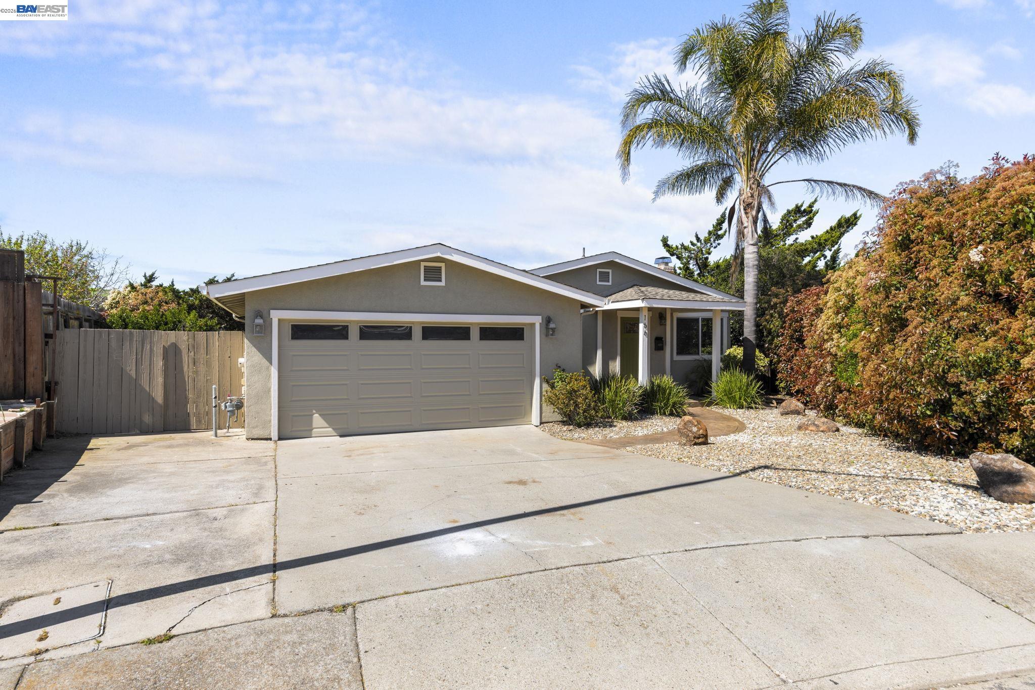 Front Image Thumbnail for BE41126960