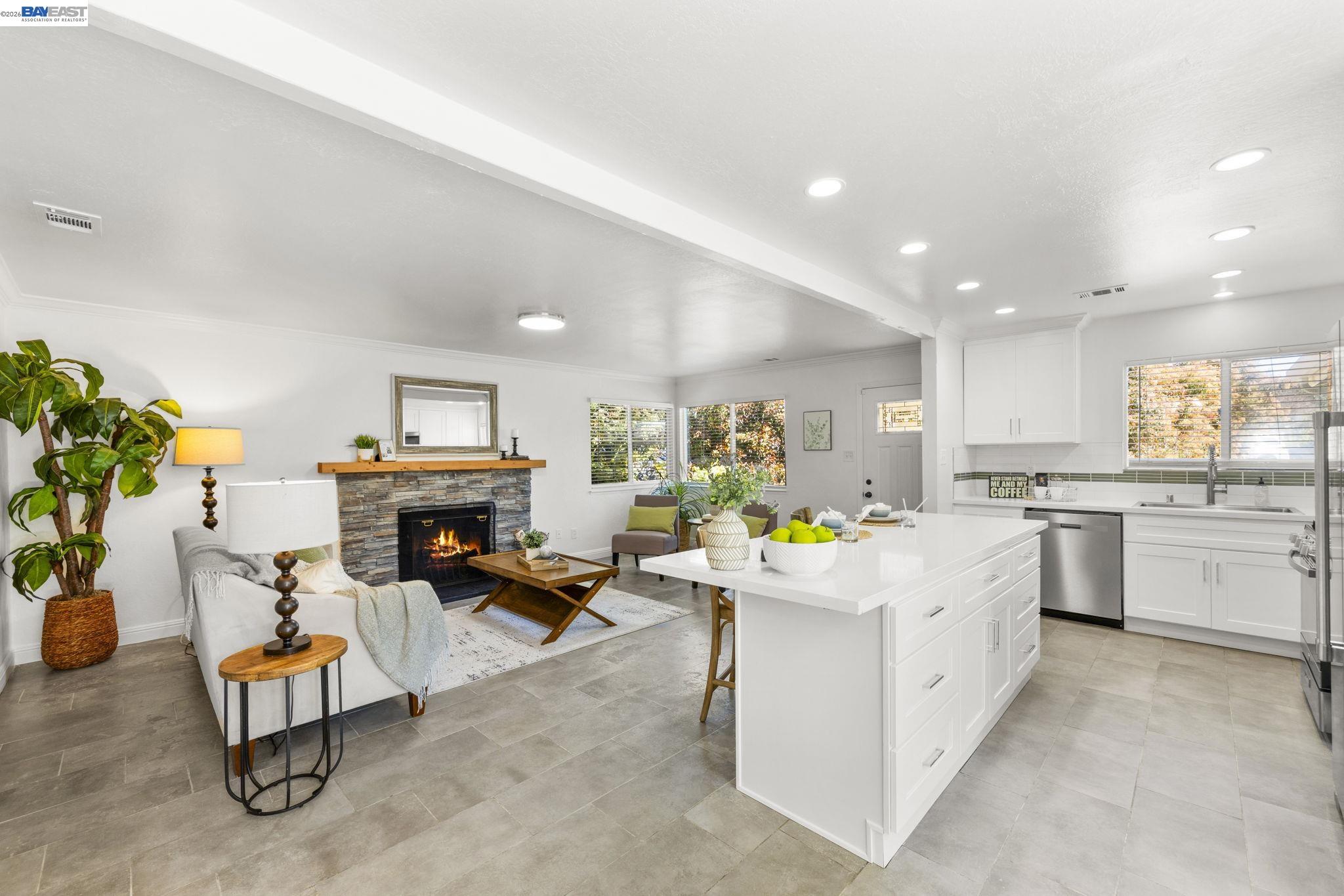 Detail Gallery Image 12 of 42 For 166 San Joaquin Court, Bay Point,  CA 94565 - 3 Beds | 2 Baths