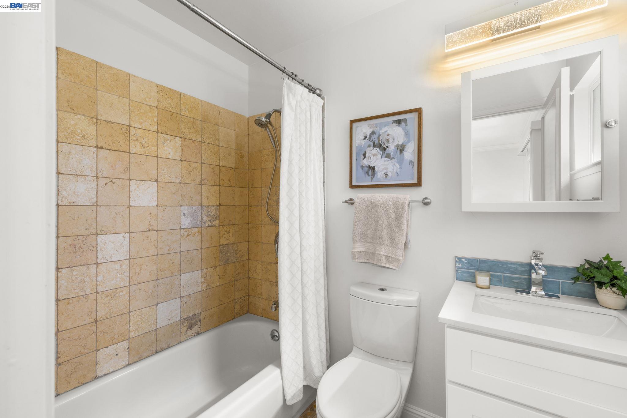 Detail Gallery Image 19 of 42 For 166 San Joaquin Court, Bay Point,  CA 94565 - 3 Beds | 2 Baths