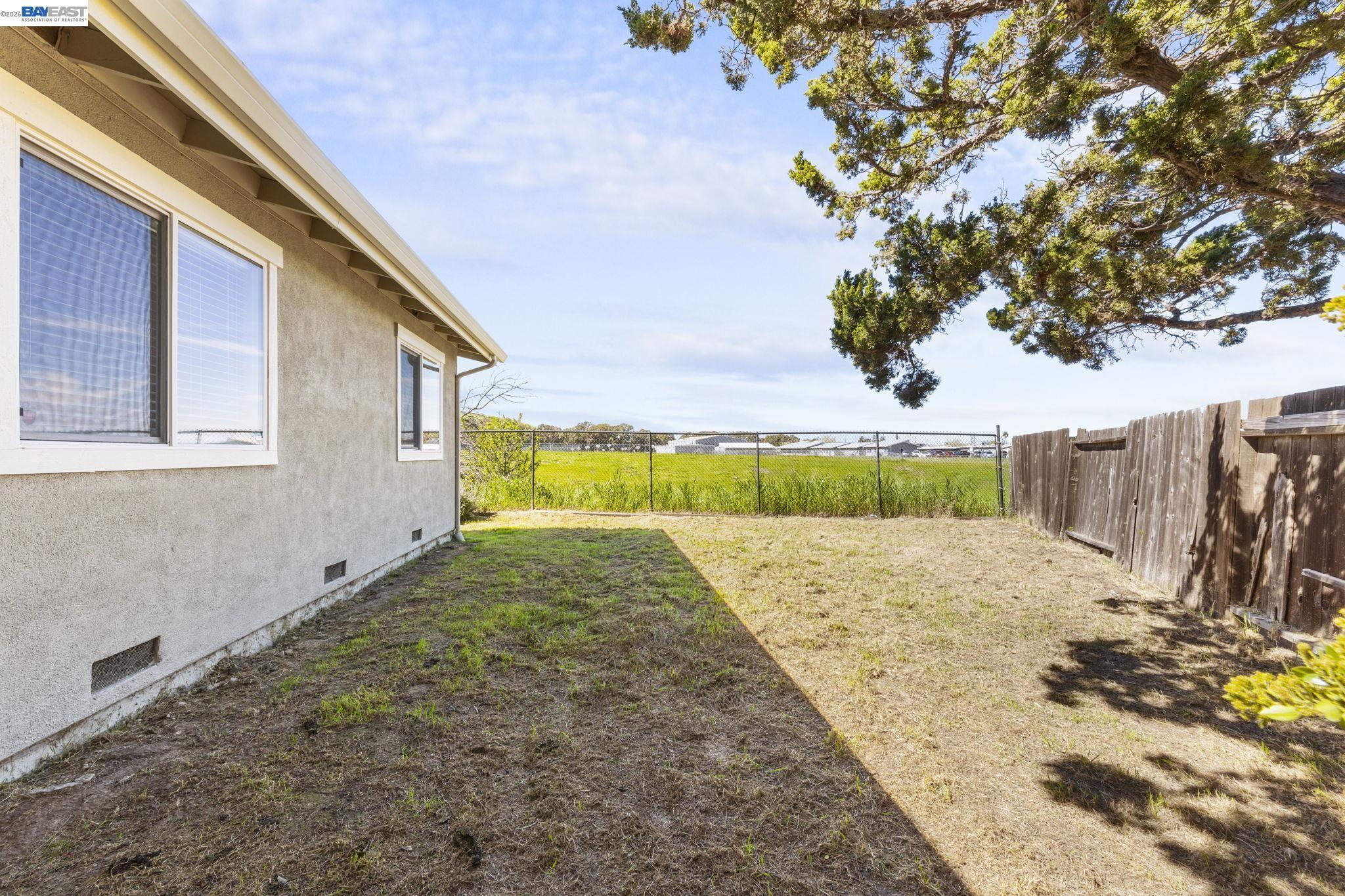 Detail Gallery Image 29 of 42 For 166 San Joaquin Court, Bay Point,  CA 94565 - 3 Beds | 2 Baths