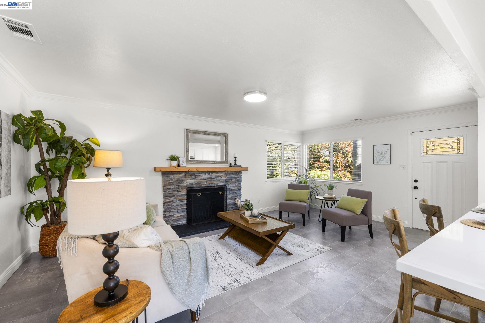 Detail Gallery Image 6 of 42 For 166 San Joaquin Court, Bay Point,  CA 94565 - 3 Beds | 2 Baths