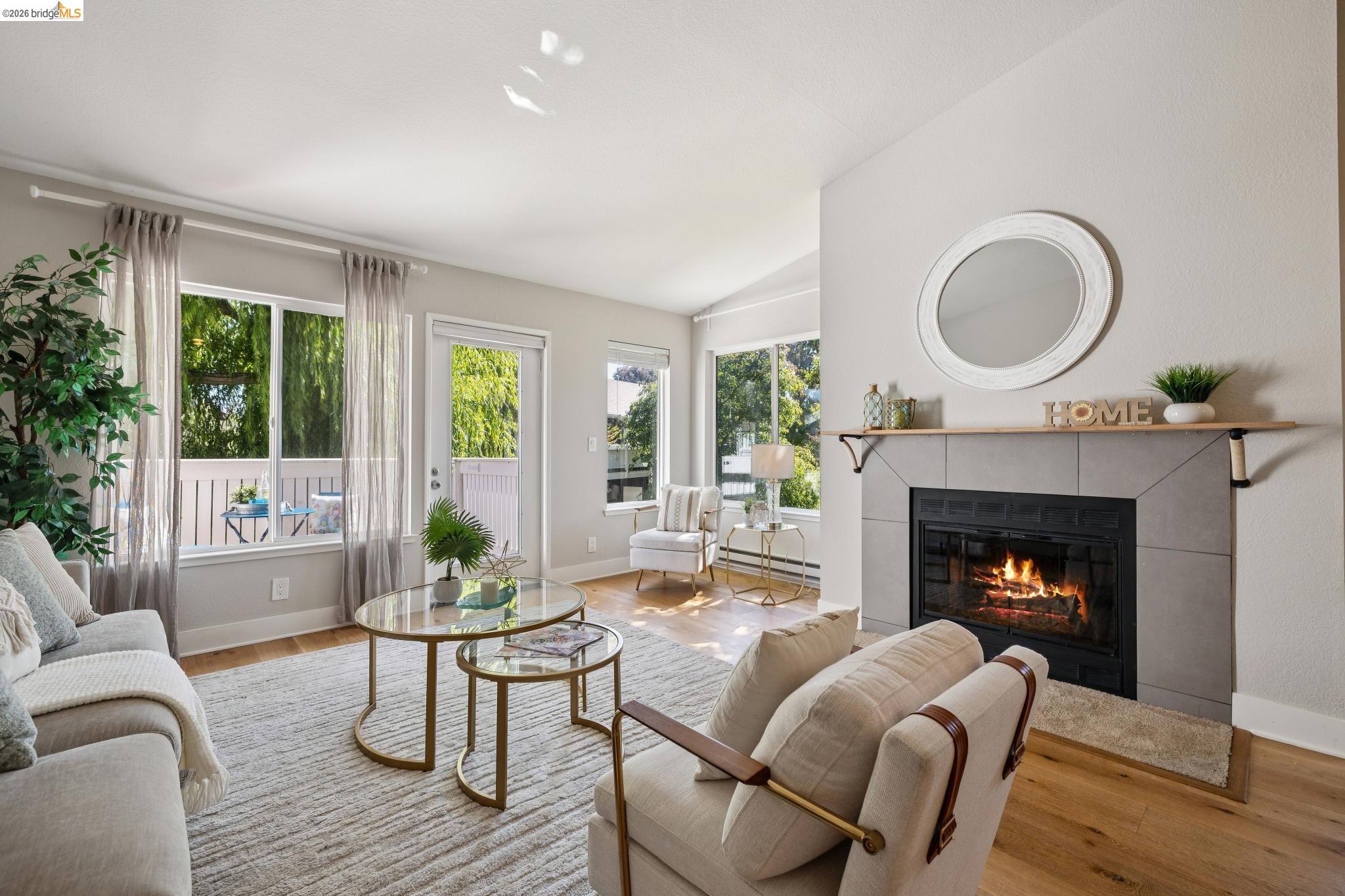 Front Image Thumbnail for EB41126962