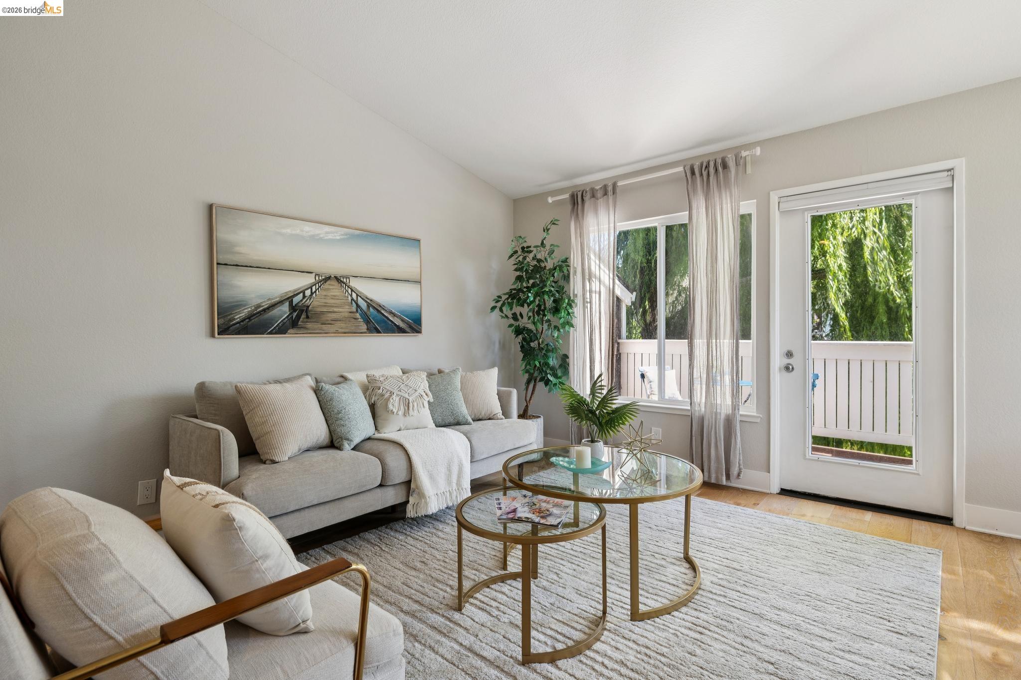 Detail Gallery Image 2 of 60 For 96 Bayside Ct, Richmond,  CA 94804 - 2 Beds | 2 Baths