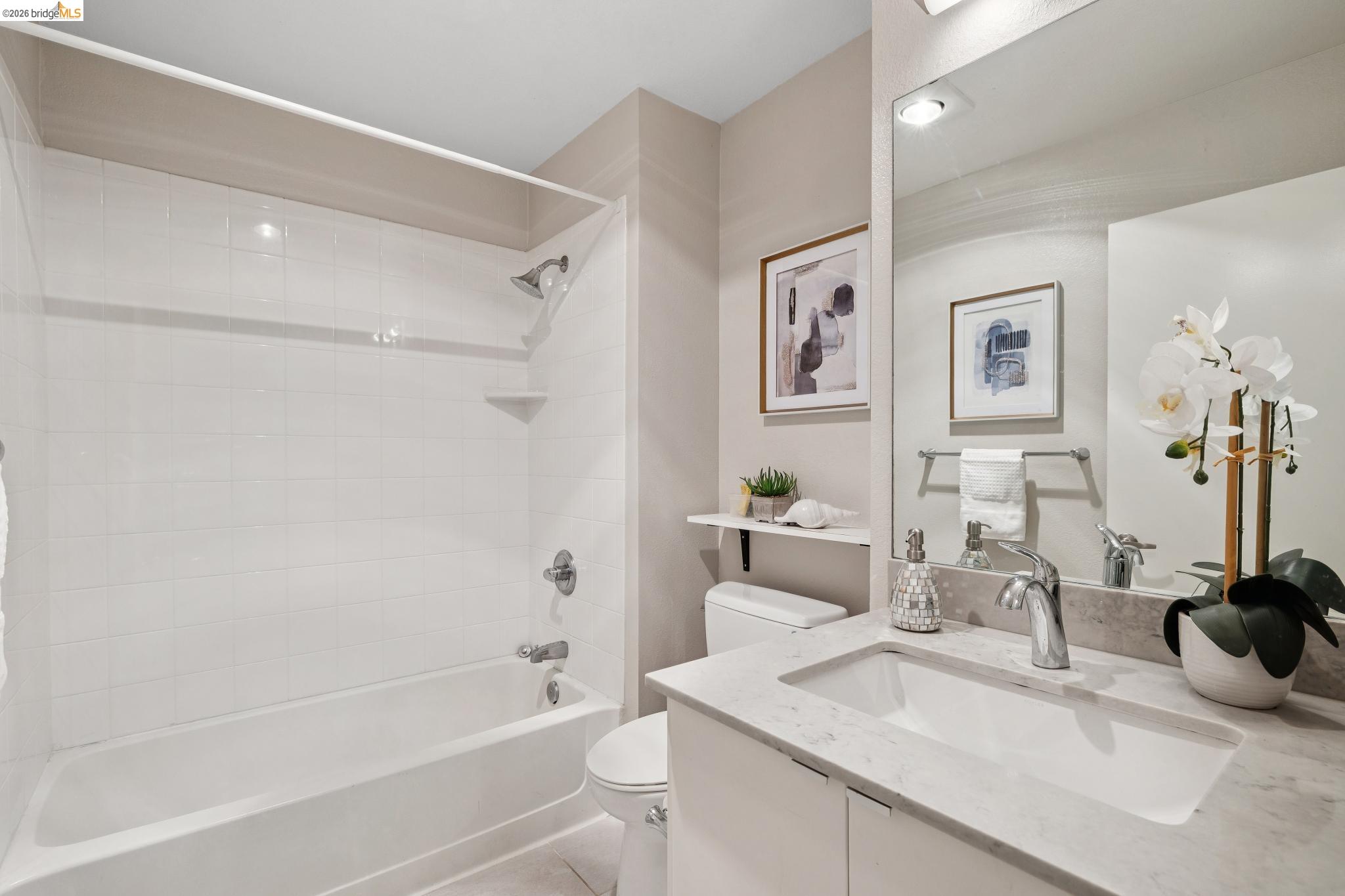 Detail Gallery Image 26 of 60 For 96 Bayside Ct, Richmond,  CA 94804 - 2 Beds | 2 Baths