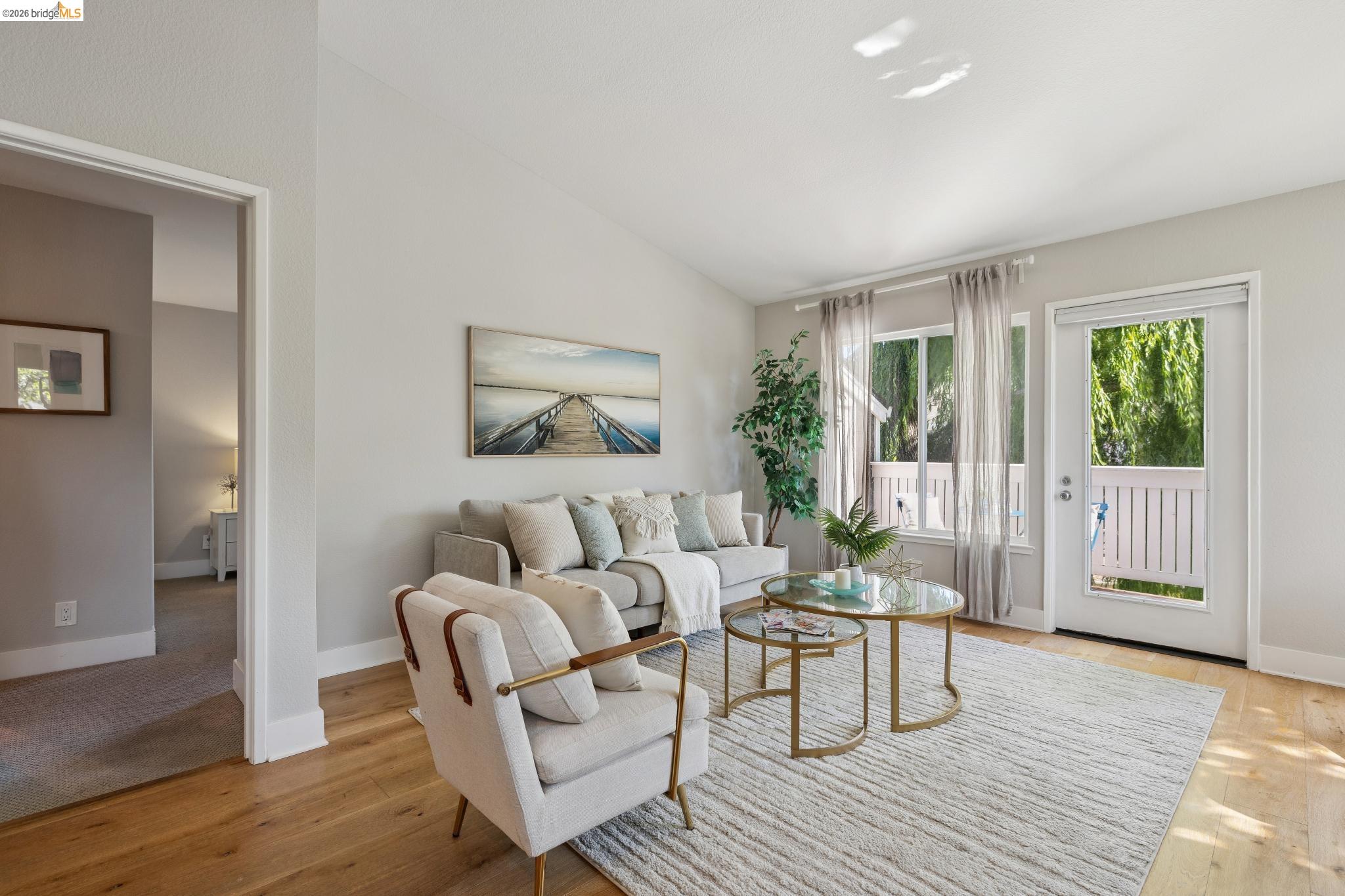 Detail Gallery Image 5 of 60 For 96 Bayside Ct, Richmond,  CA 94804 - 2 Beds | 2 Baths