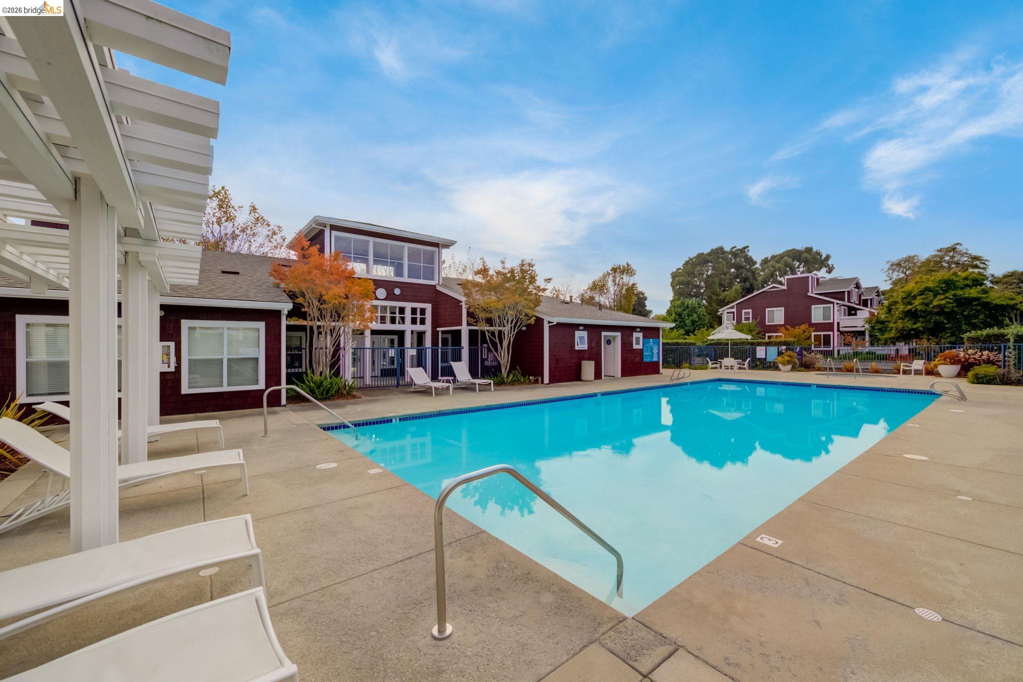 Detail Gallery Image 45 of 60 For 96 Bayside Ct, Richmond,  CA 94804 - 2 Beds | 2 Baths