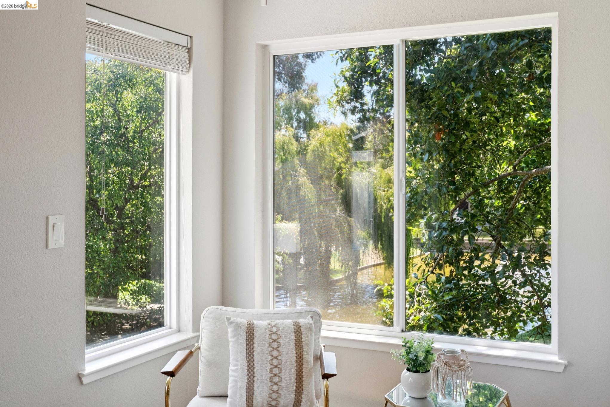 Detail Gallery Image 7 of 60 For 96 Bayside Ct, Richmond,  CA 94804 - 2 Beds | 2 Baths