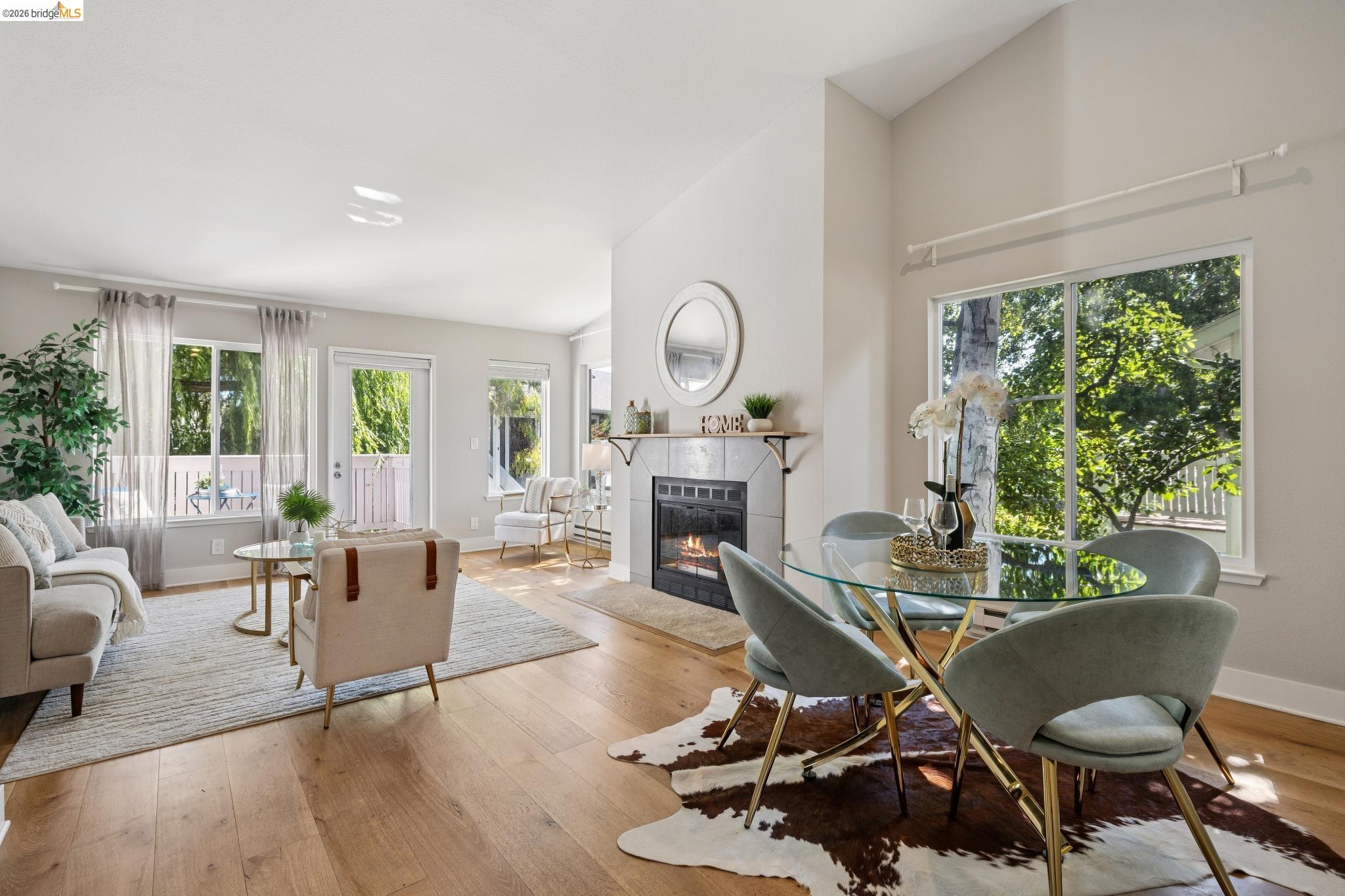 Detail Gallery Image 8 of 60 For 96 Bayside Ct, Richmond,  CA 94804 - 2 Beds | 2 Baths