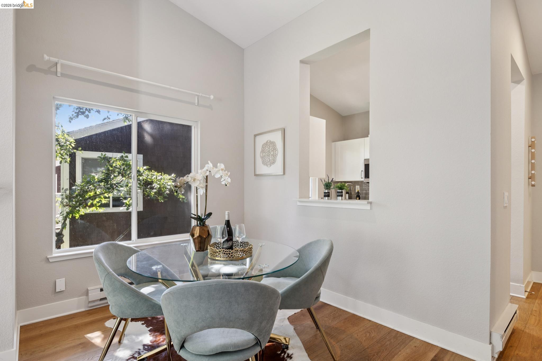 Detail Gallery Image 10 of 60 For 96 Bayside Ct, Richmond,  CA 94804 - 2 Beds | 2 Baths