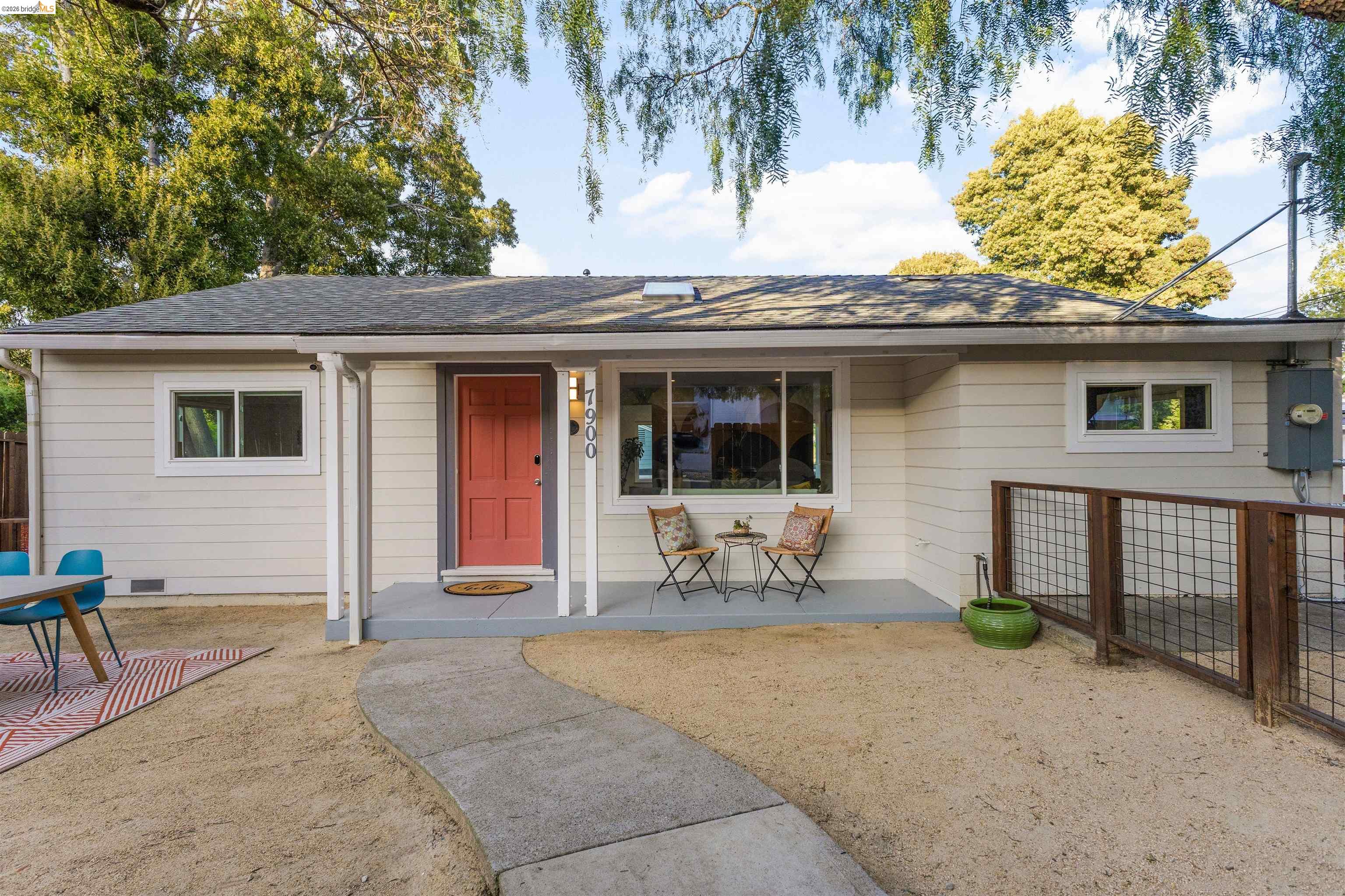 Front Image Thumbnail for EB41126964