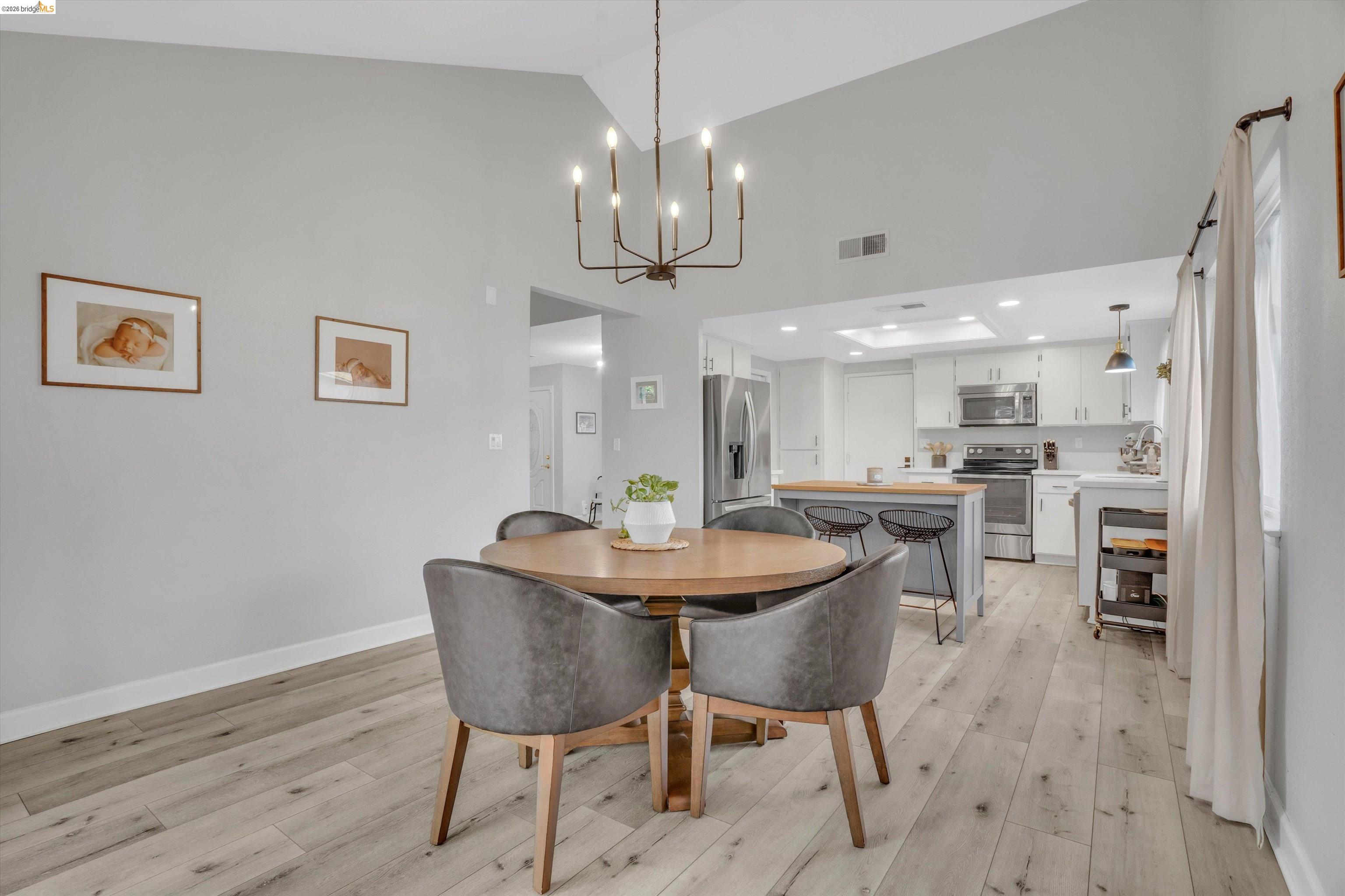 Detail Gallery Image 16 of 40 For 17 Kensington Ct, Brentwood,  CA 94513 - 3 Beds | 2 Baths