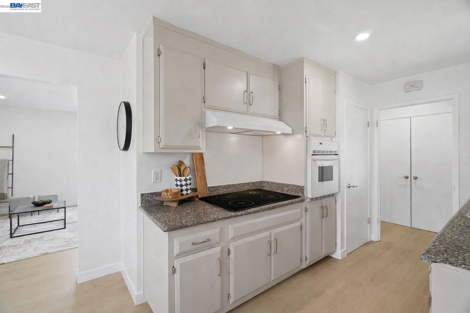 Detail Gallery Image 5 of 40 For 36276 Sandalwood St, Newark,  CA 94560 - 3 Beds | 2 Baths