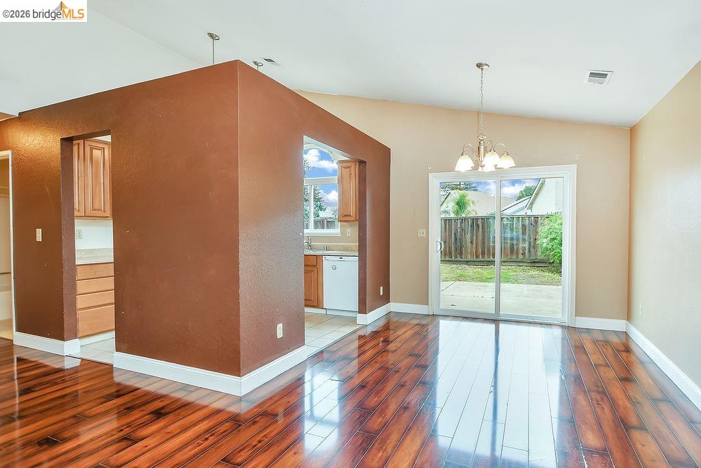 Detail Gallery Image 15 of 30 For 901 Weibel Circle, Oakley,  CA 94561-3024 - 3 Beds | 2 Baths