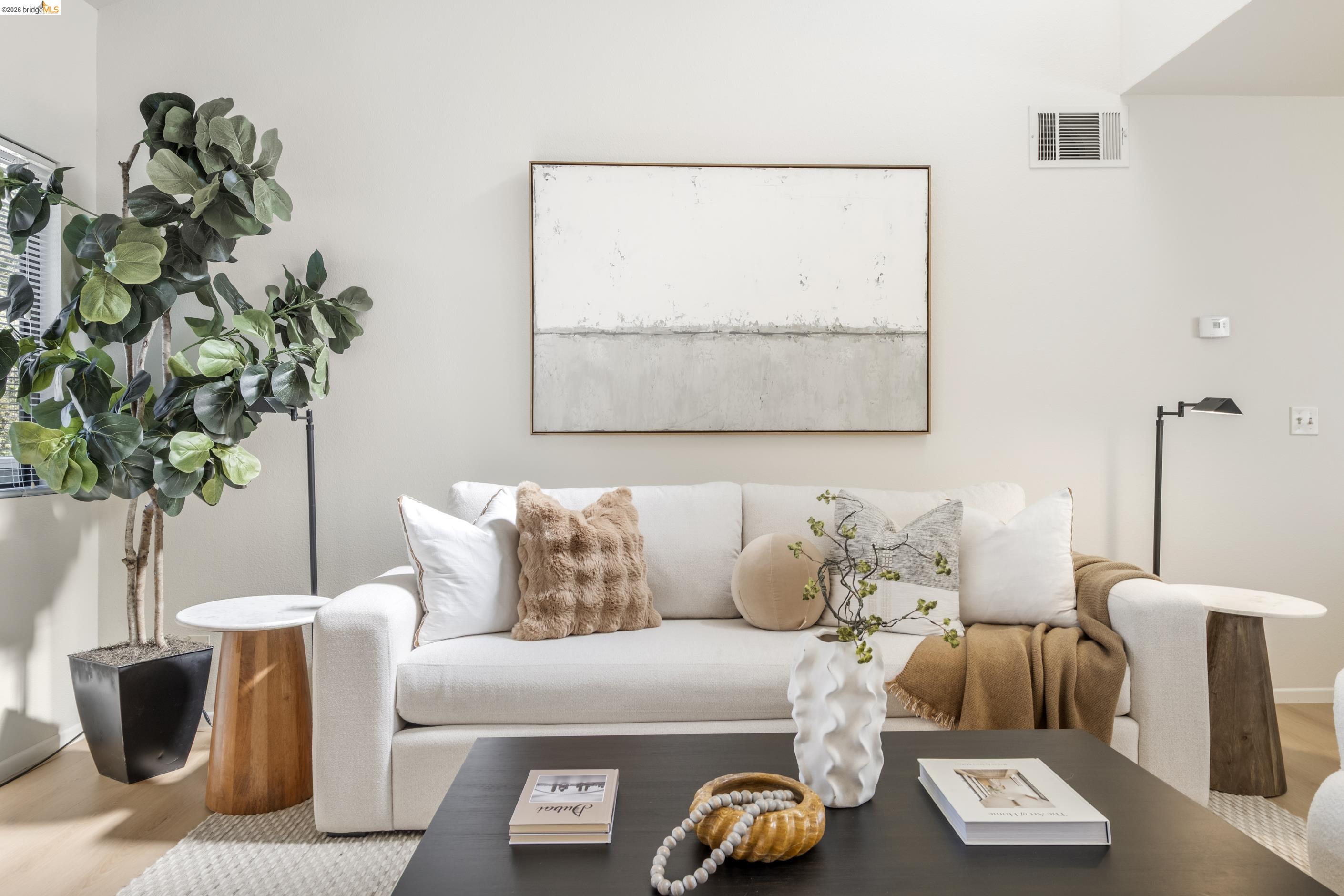 Detail Gallery Image 8 of 26 For 214 Apollo #3,  Hercules,  CA 94547 - 2 Beds | 1/1 Baths