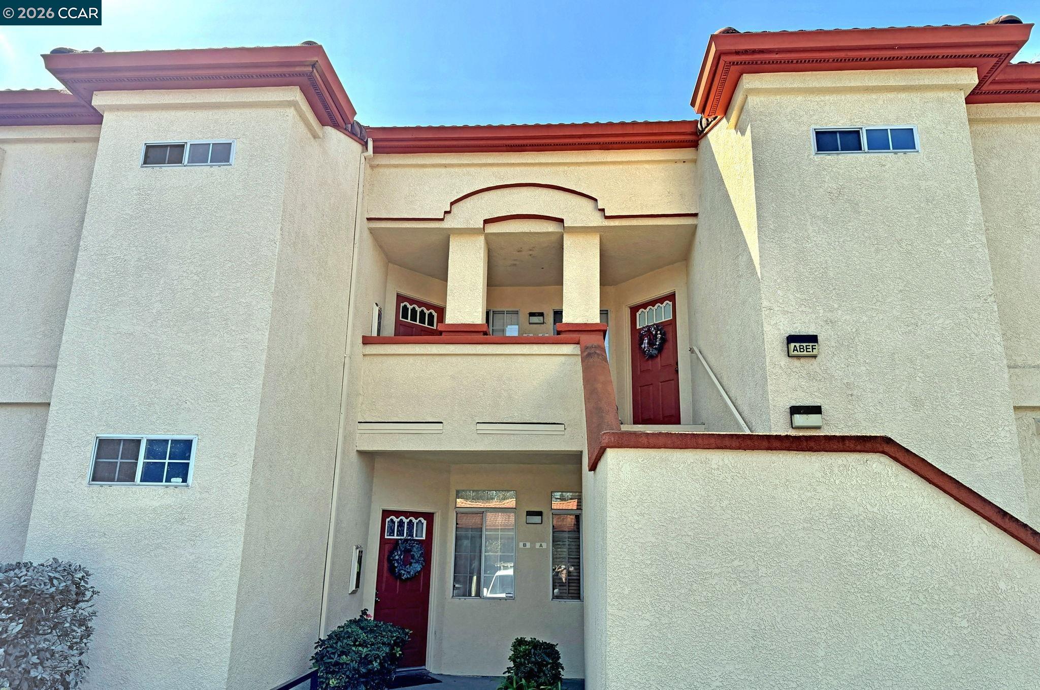 Detail Gallery Image 2 of 28 For 6979 Dublin Meadows St a,  Dublin,  CA 94568 - 2 Beds | 2 Baths