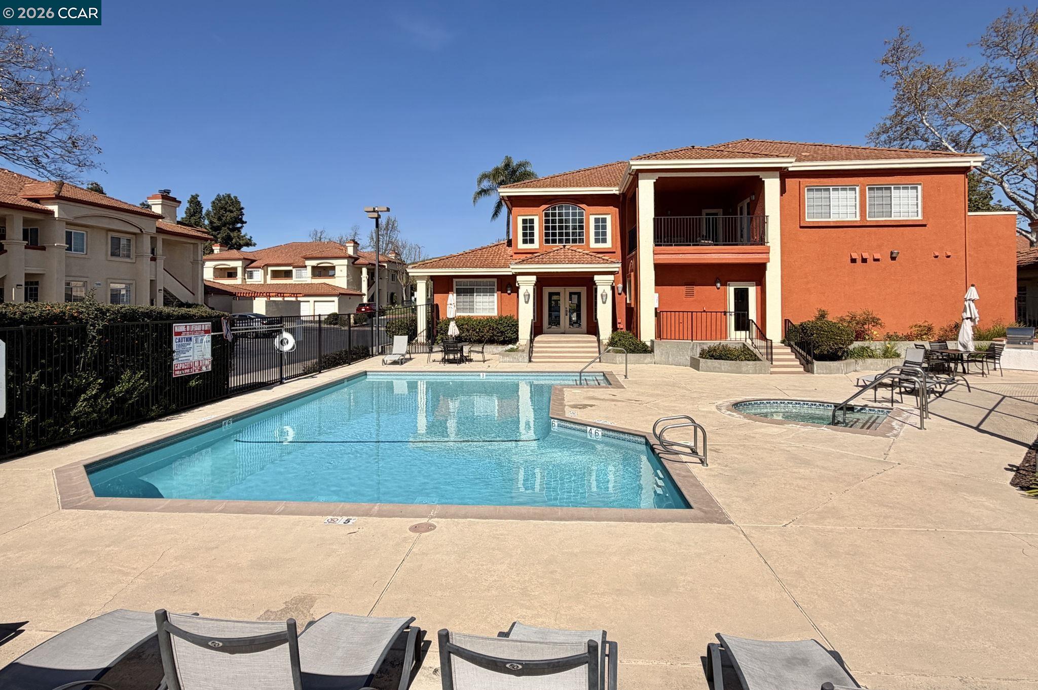 Detail Gallery Image 21 of 28 For 6979 Dublin Meadows St a,  Dublin,  CA 94568 - 2 Beds | 2 Baths