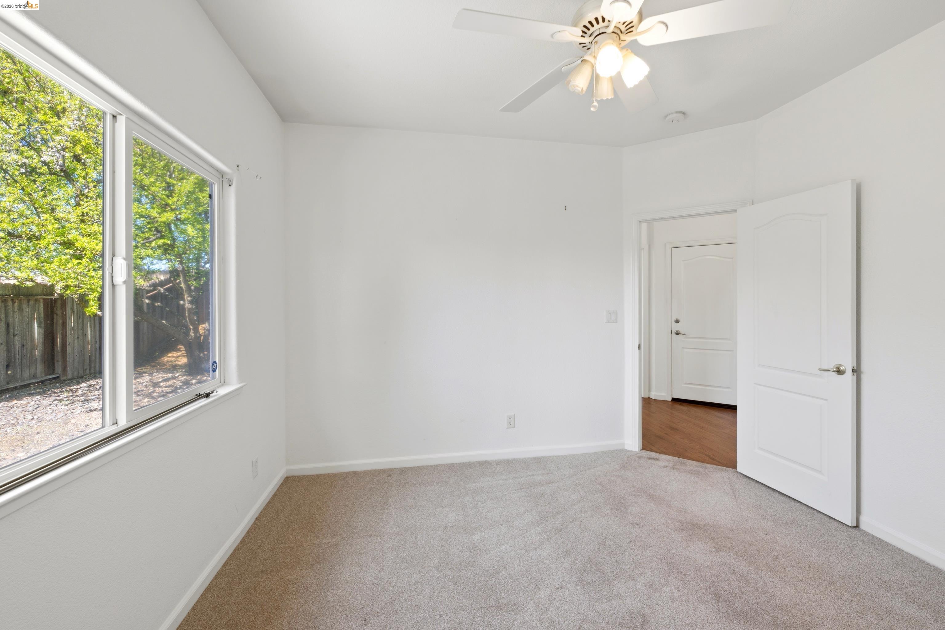 Detail Gallery Image 24 of 38 For 17800 Rolling Oaks Dr., Jamestown,  CA 95327 - 3 Beds | 2 Baths