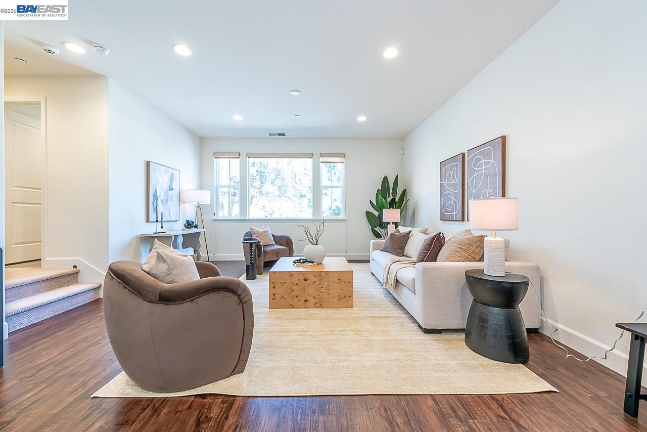 Detail Gallery Image 29 of 56 For 33479 Alvarado Niles Rd, Union City,  CA 94587 - 3 Beds | 3/1 Baths